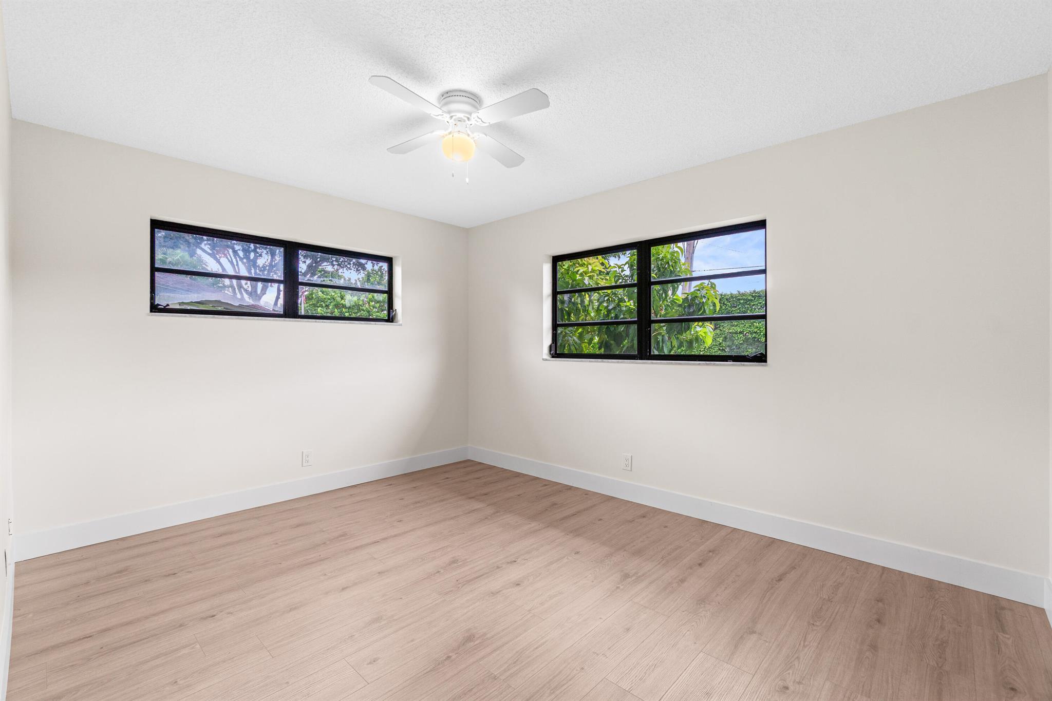 4657 Greentree Place A