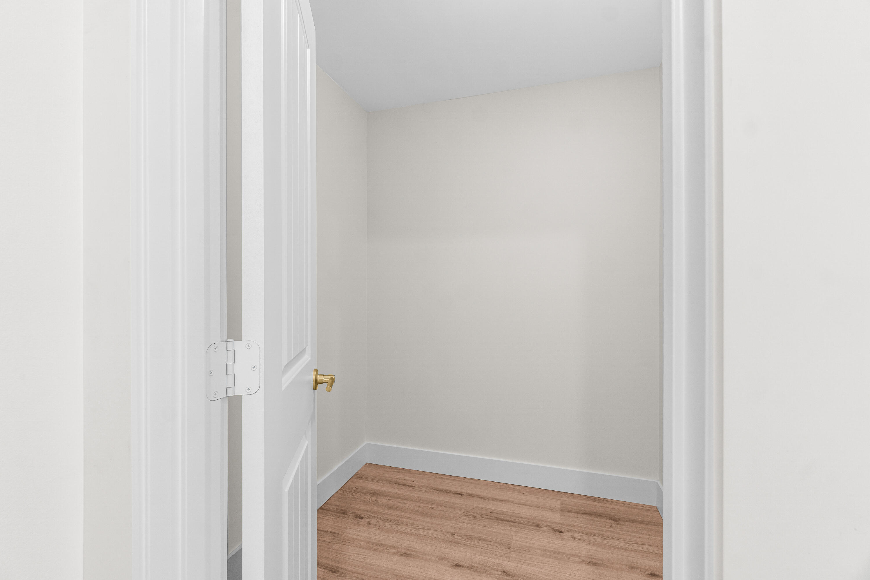 4657 Greentree Place A