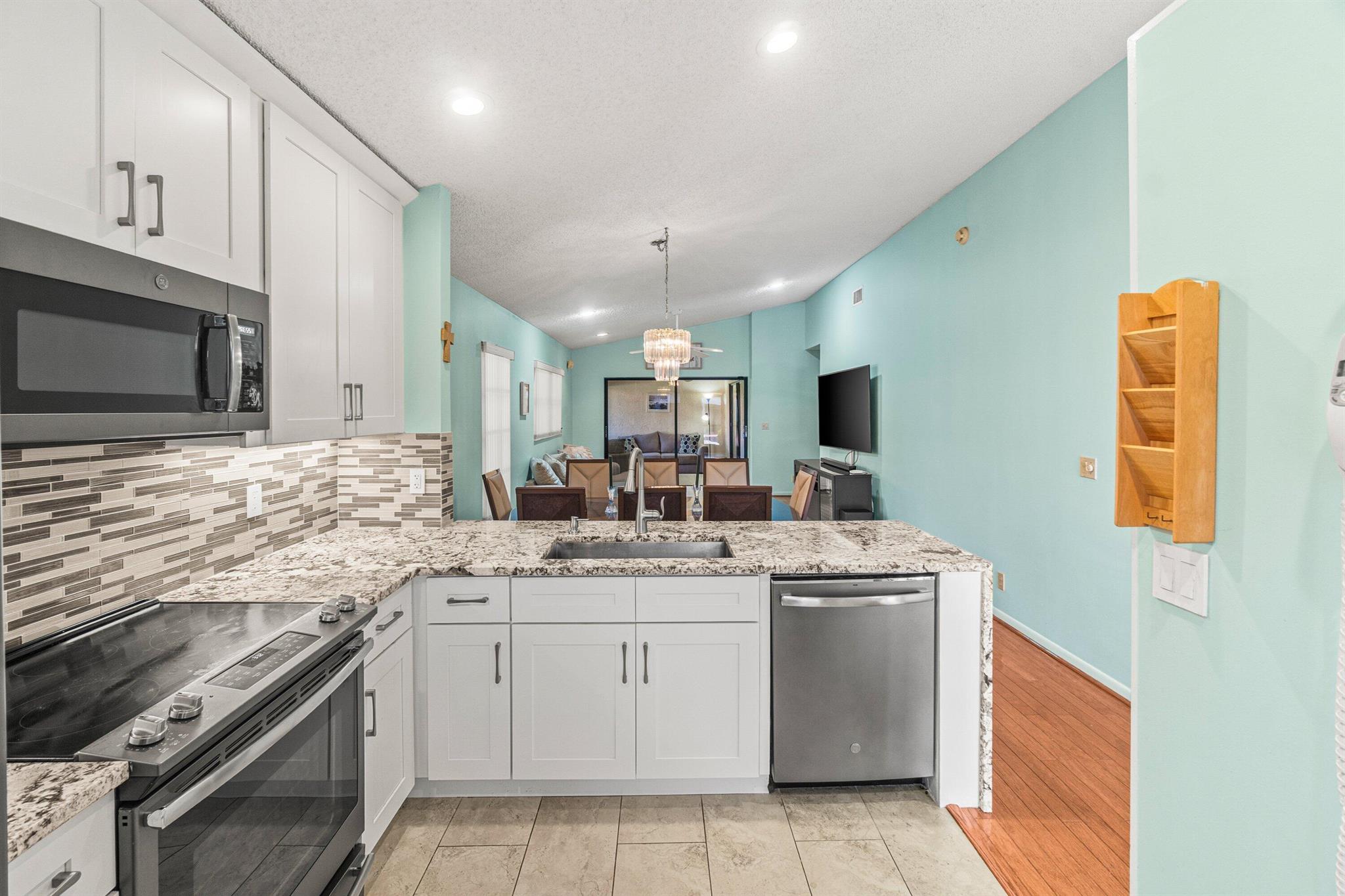 6235 Kings Gate Circle