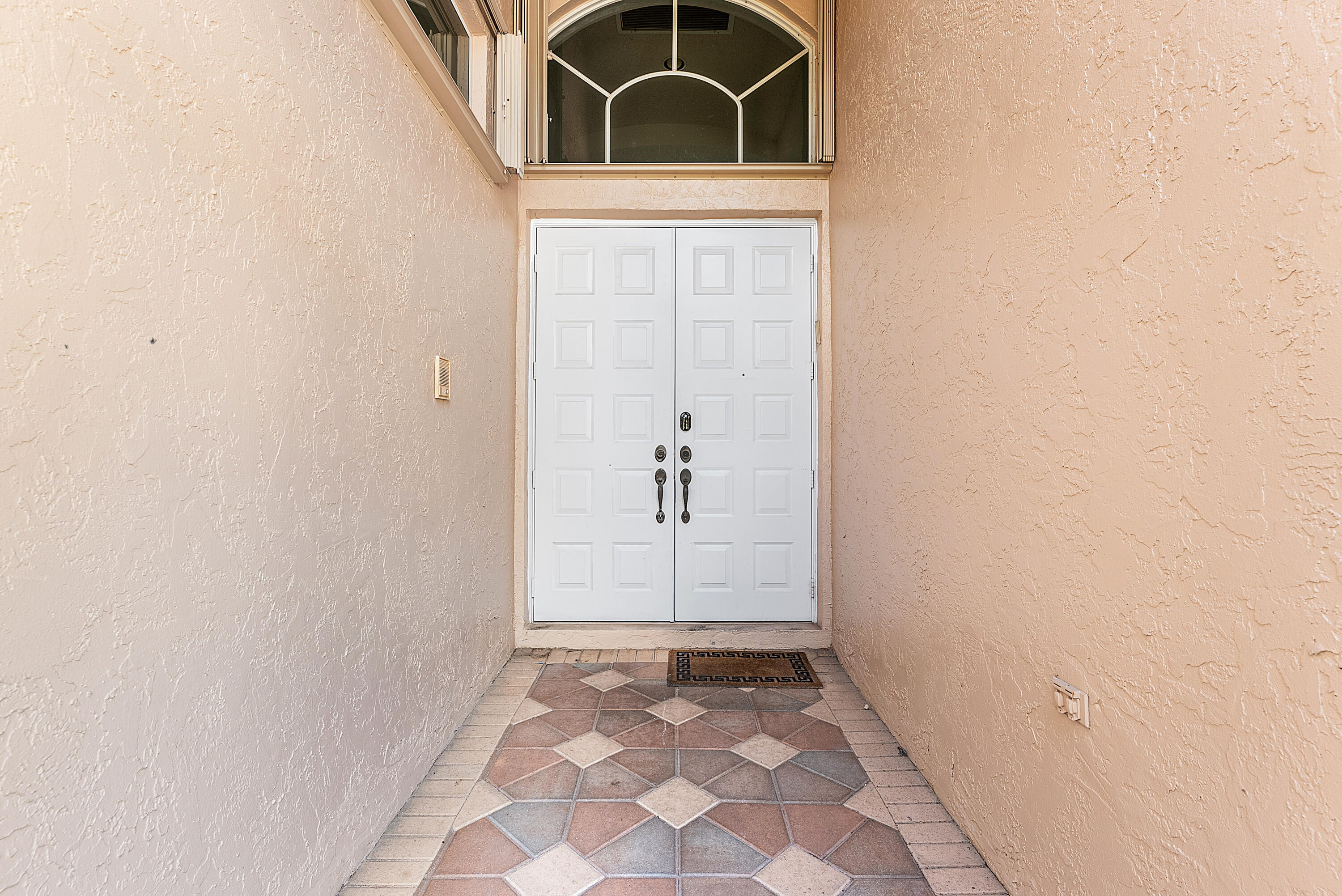 6959 Fairway Lakes Drive