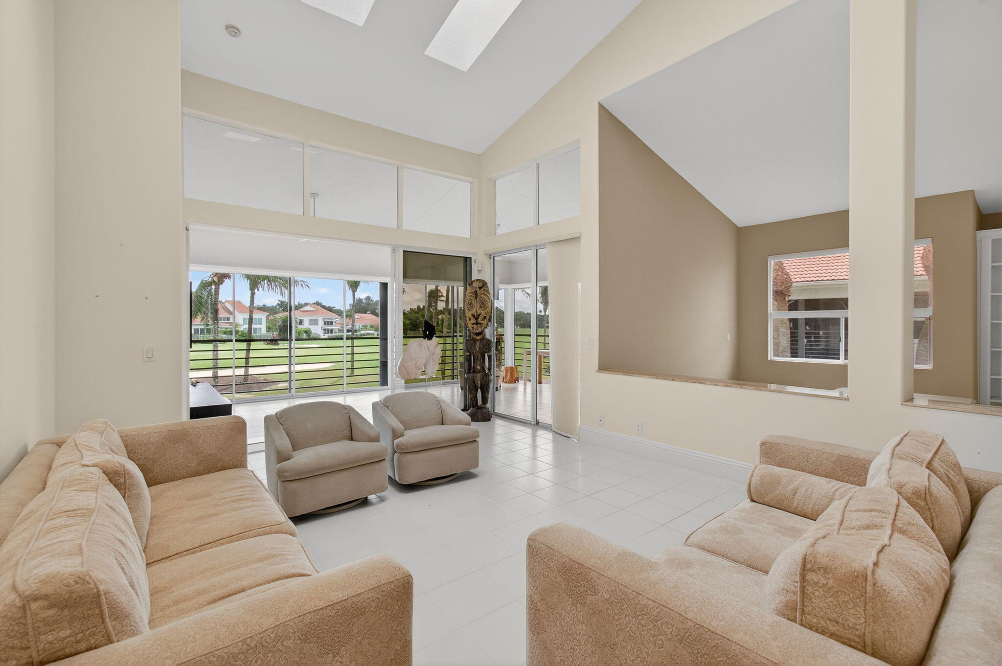 5846 NW 24th Avenue 203