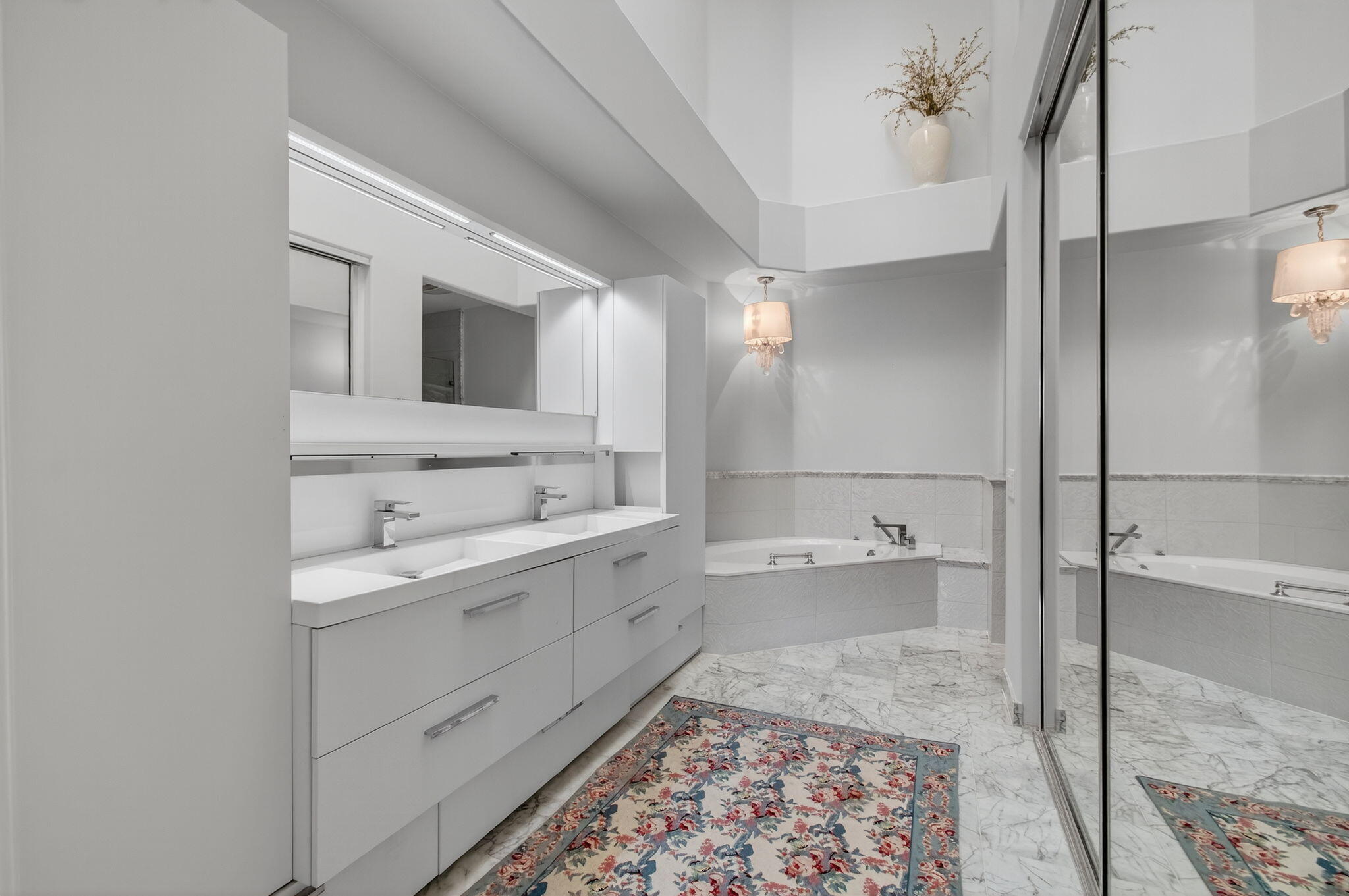 5846 NW 24th Avenue 203