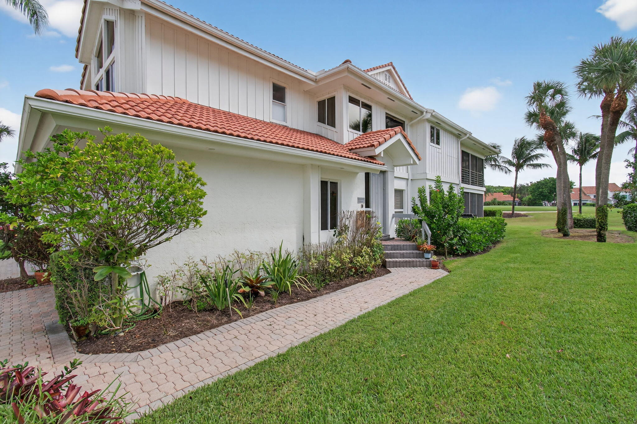 5846 NW 24th Avenue 203