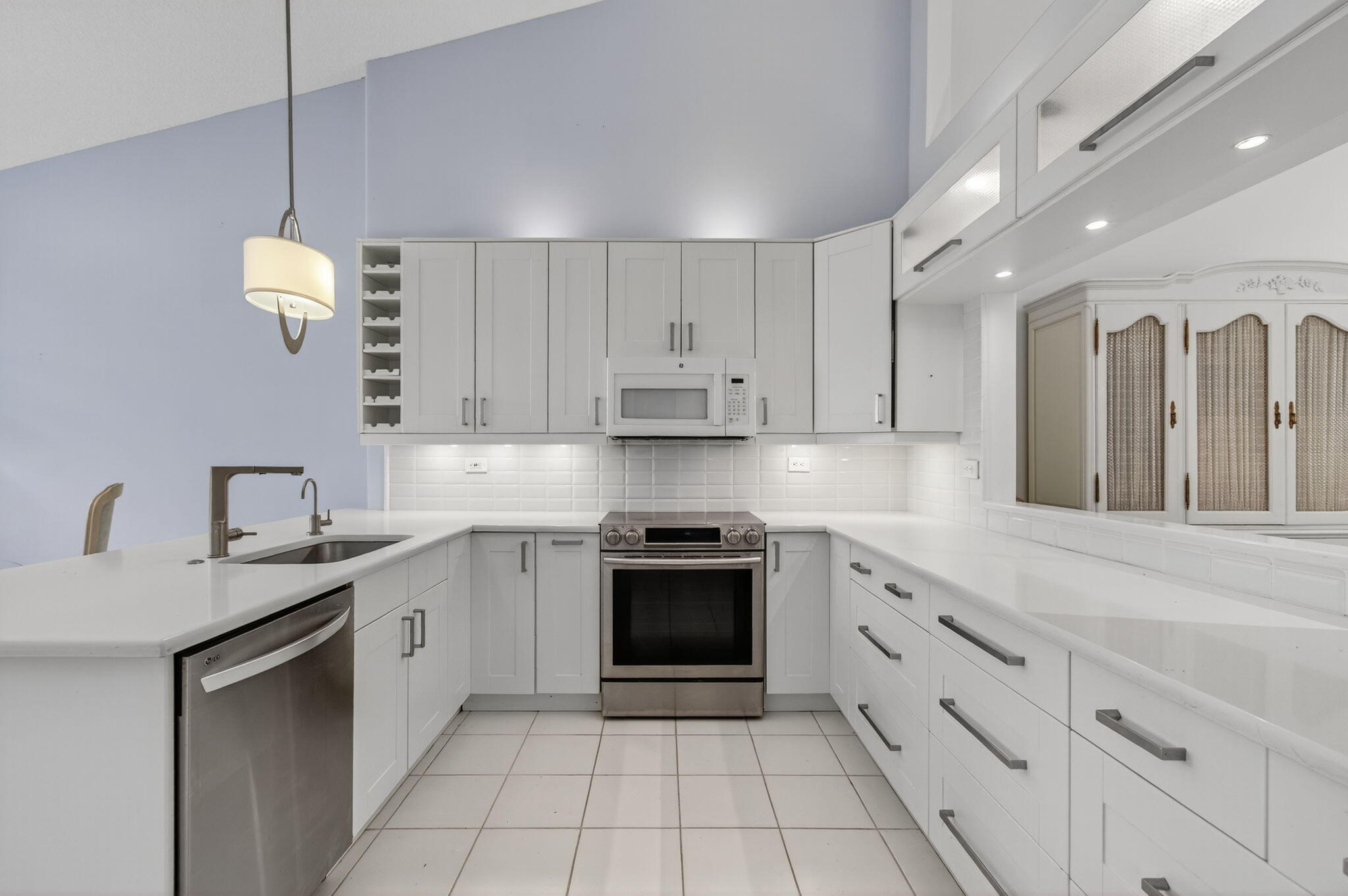 5846 NW 24th Avenue 203