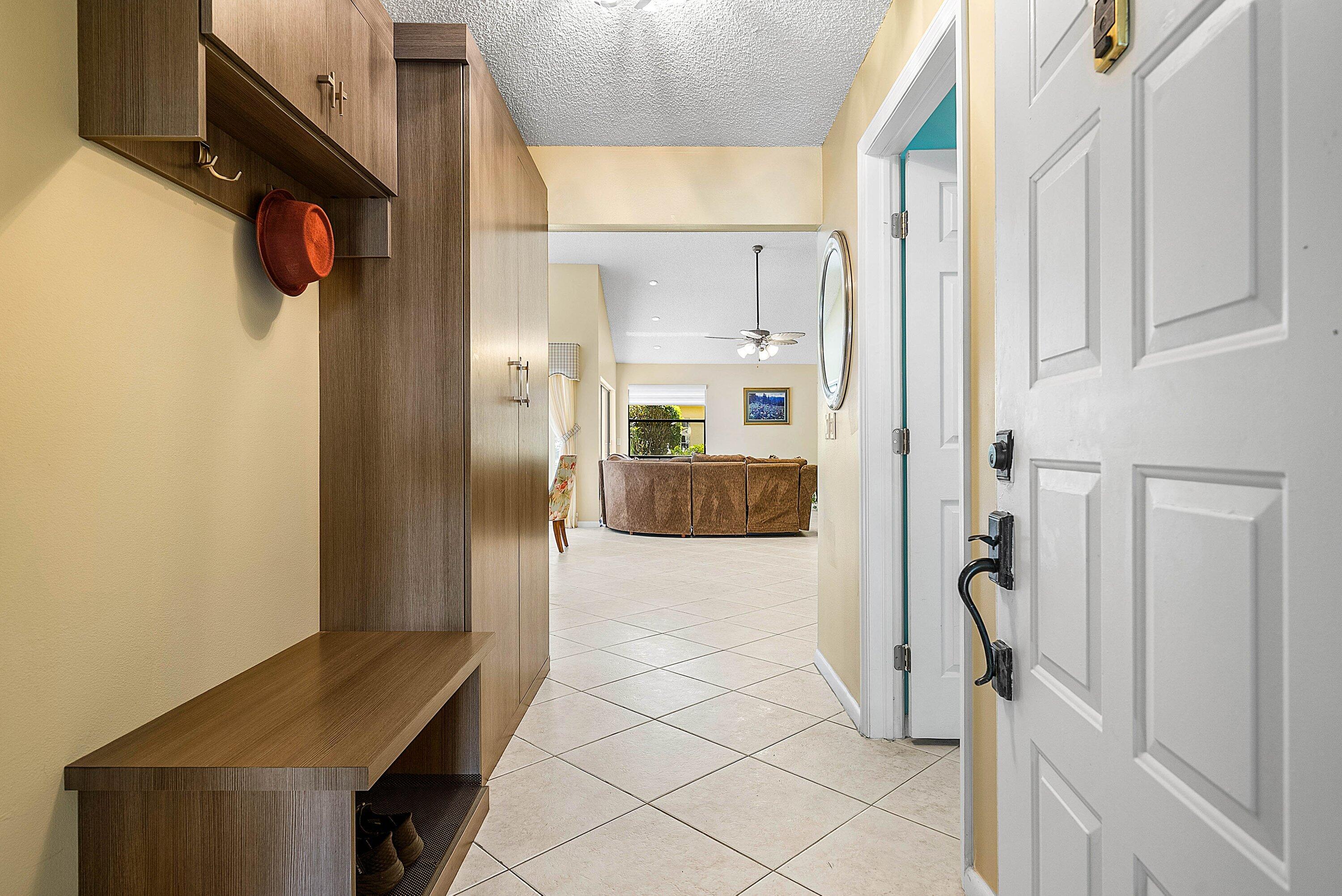 6104 Belleza Lane