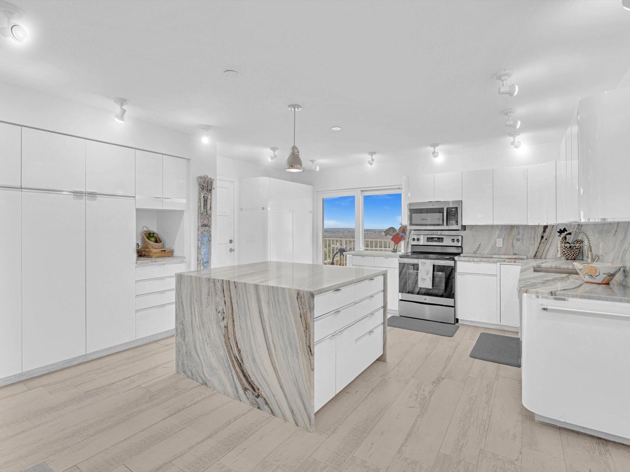 3000 S Ocean Boulevard 1504