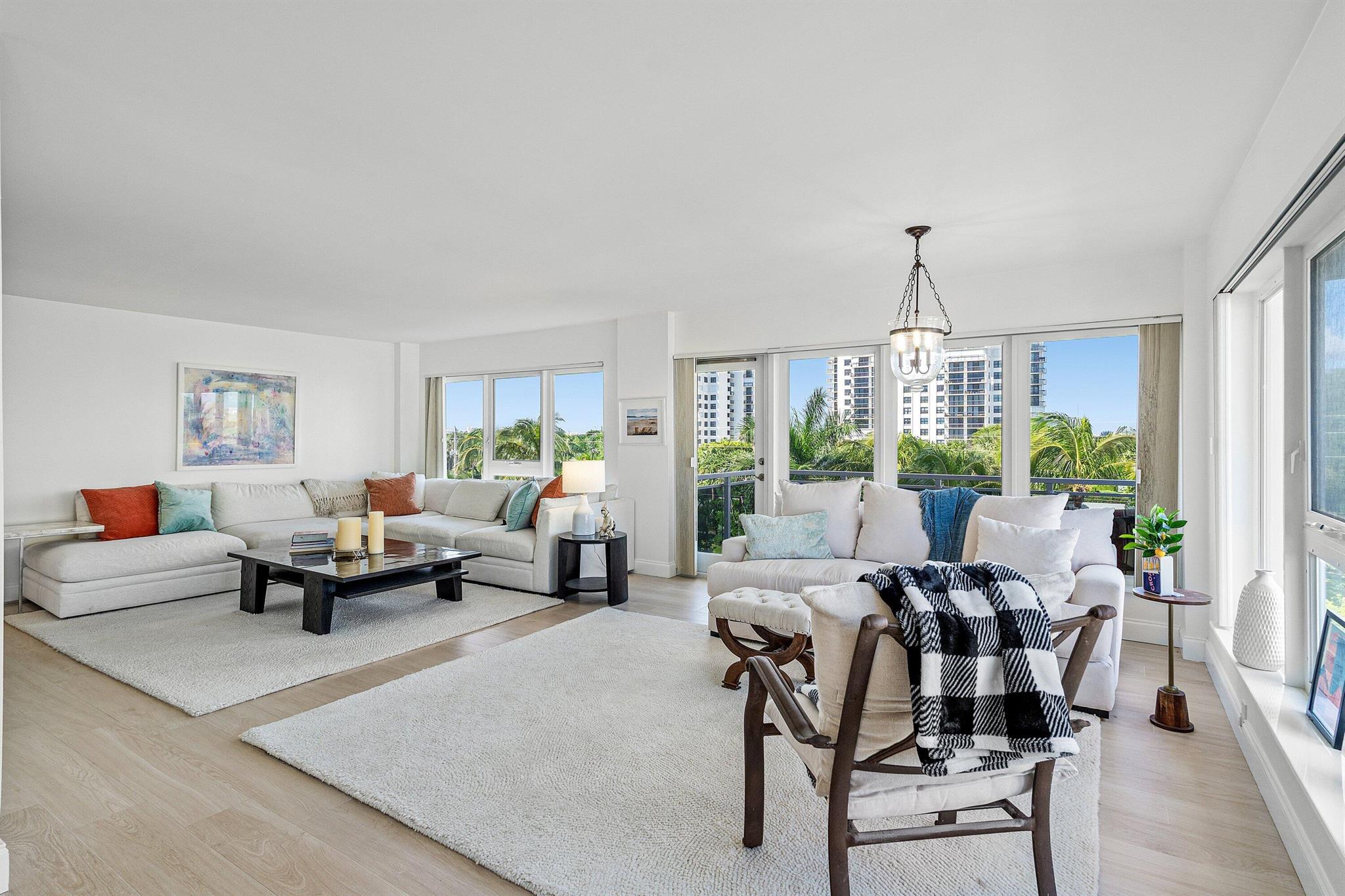 2066 N Ocean Boulevard 4nw