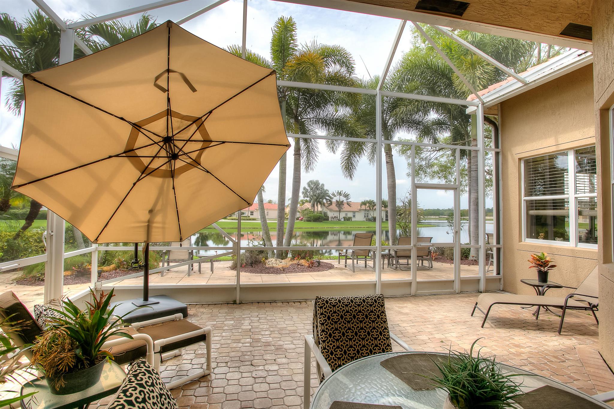 9748 Via Verga Street