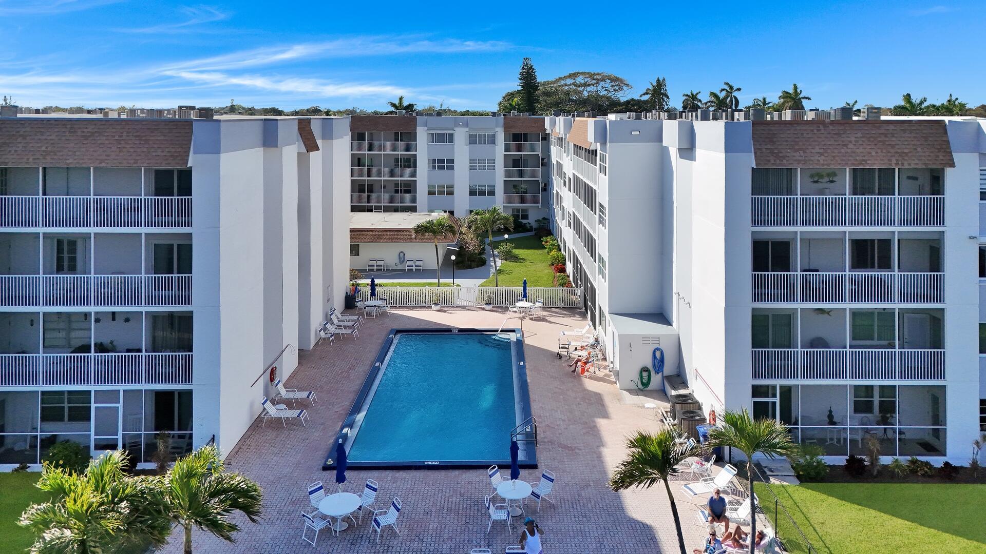 1516 S Lakeside Drive 412