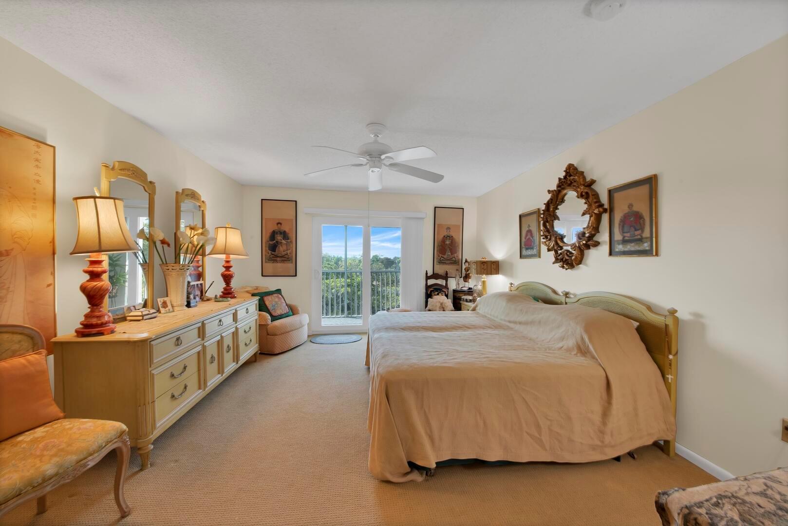 1516 S Lakeside Drive 412