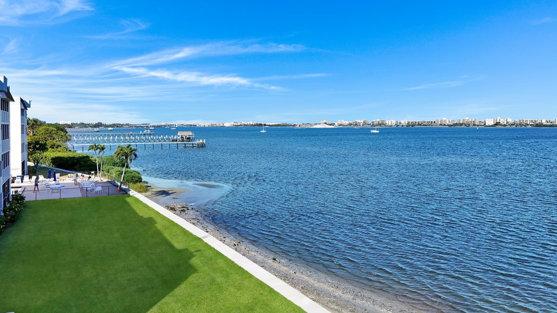 1516 S Lakeside Drive 412