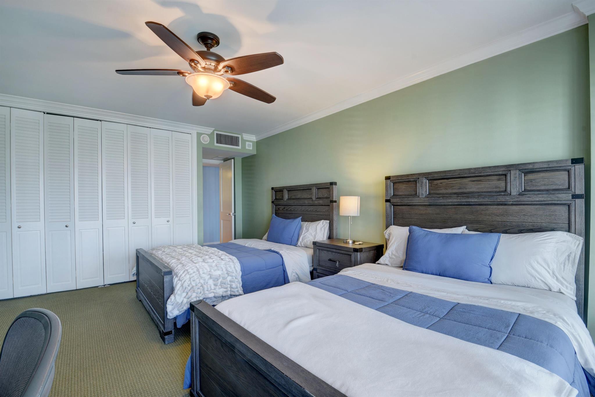 2066 N Ocean Boulevard 14sw