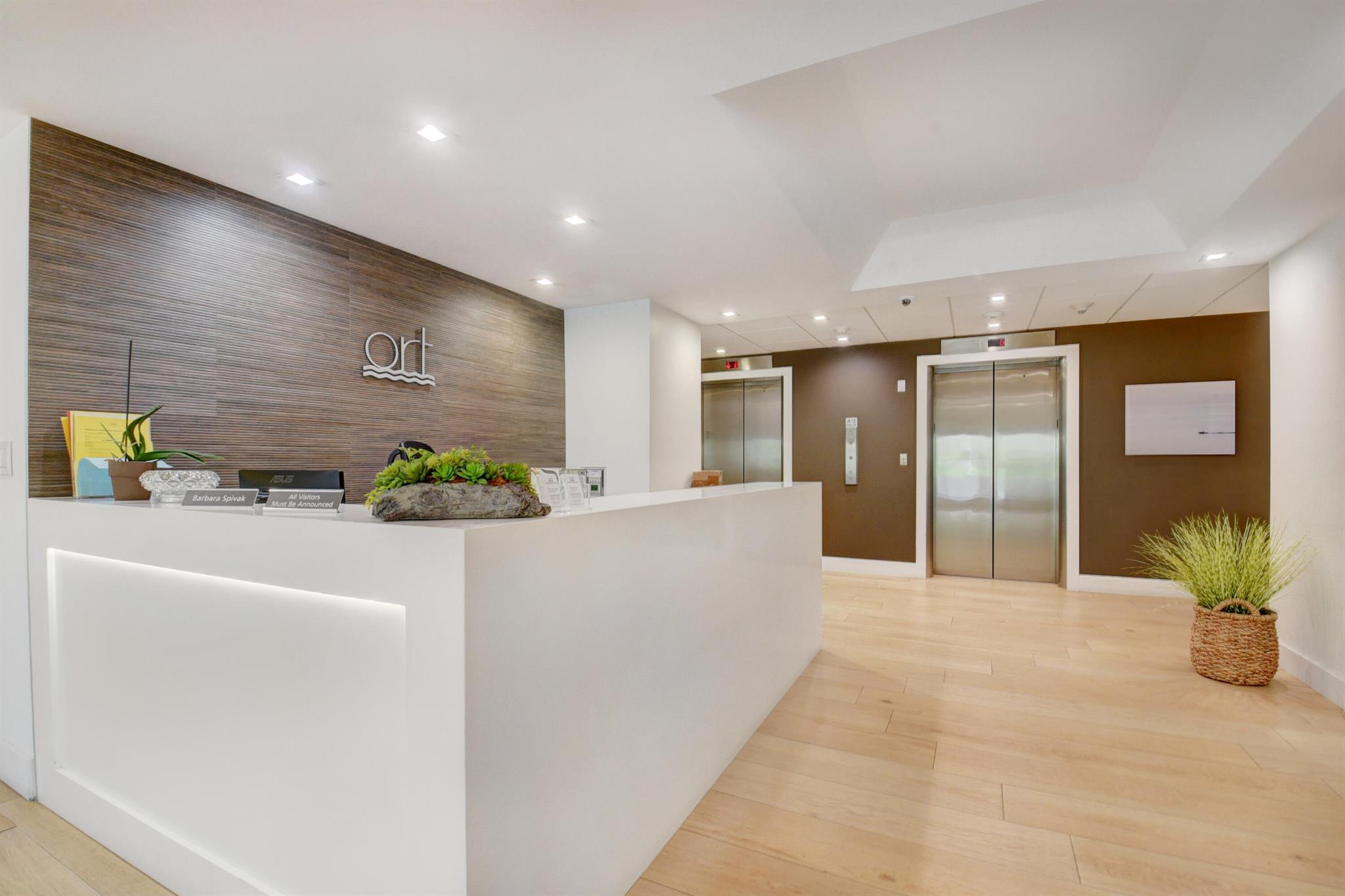 2066 N Ocean Boulevard 14sw