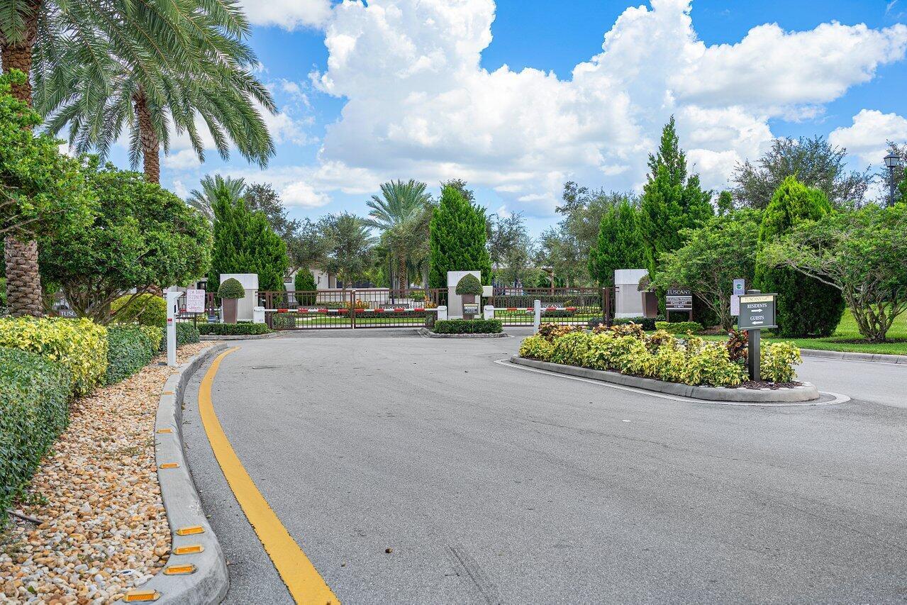 7891 Blue Tanzanite Way Way