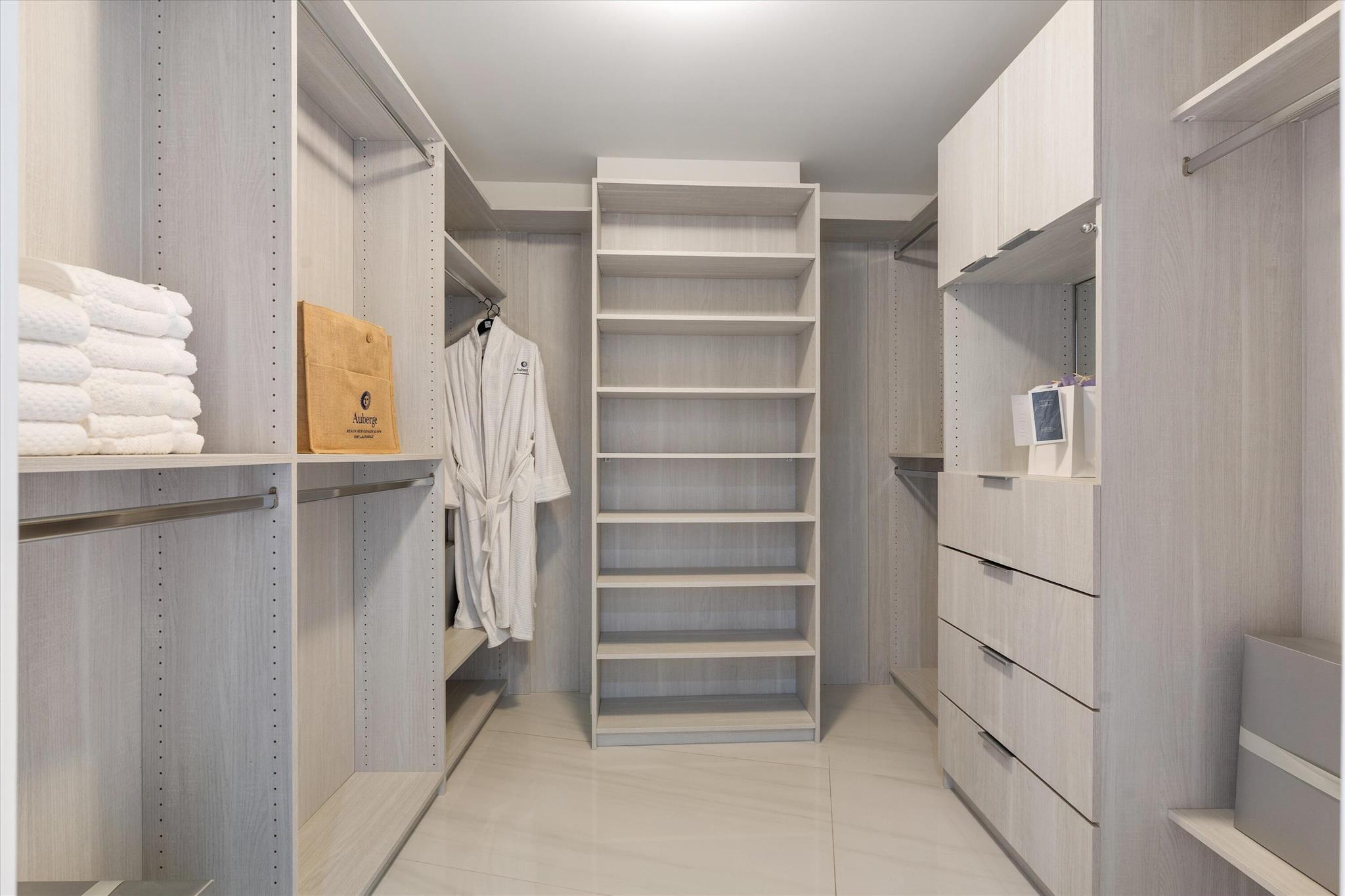 2200 N Ocean Boulevard N201