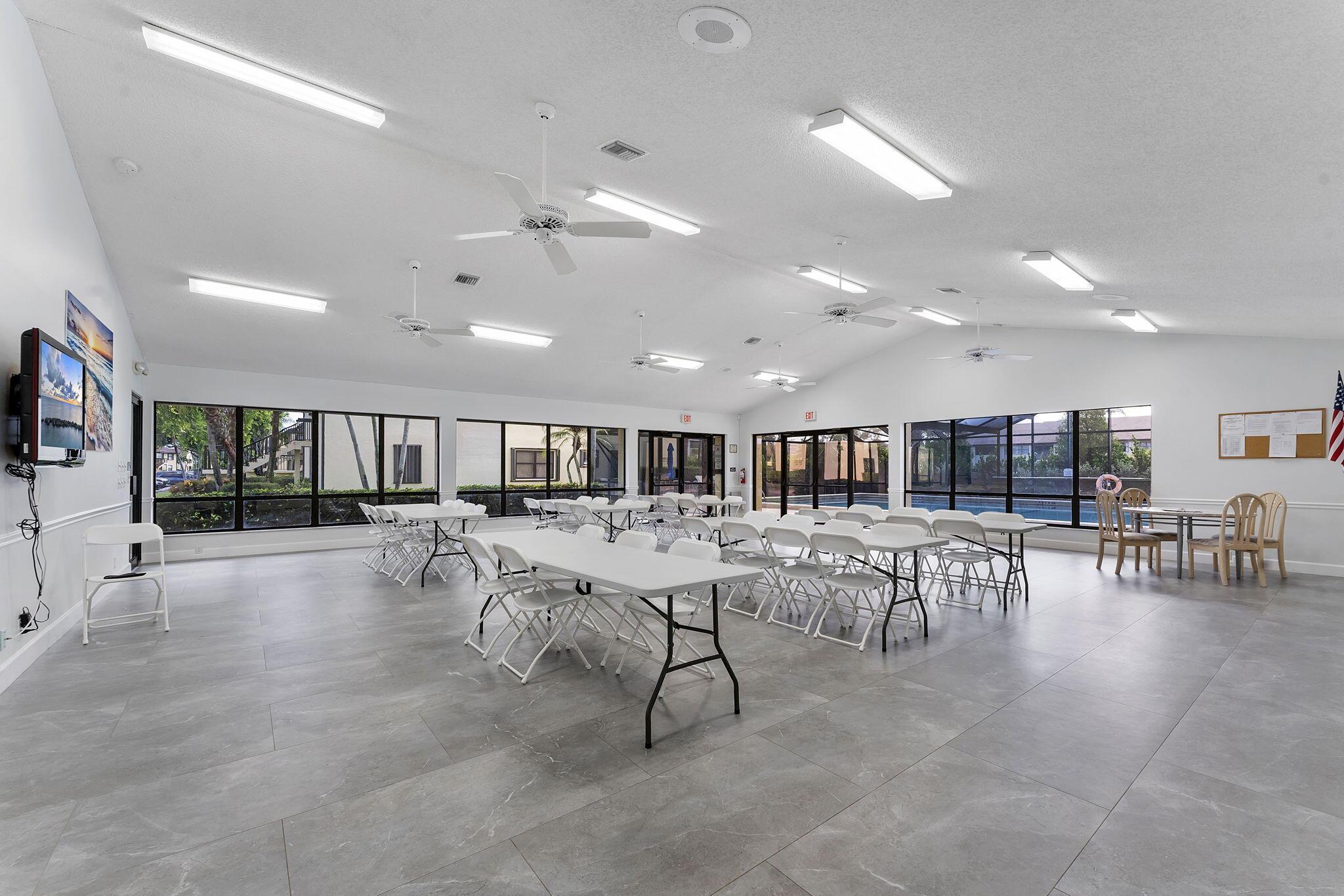 4705 Lucerne Lakes Blvd E 103