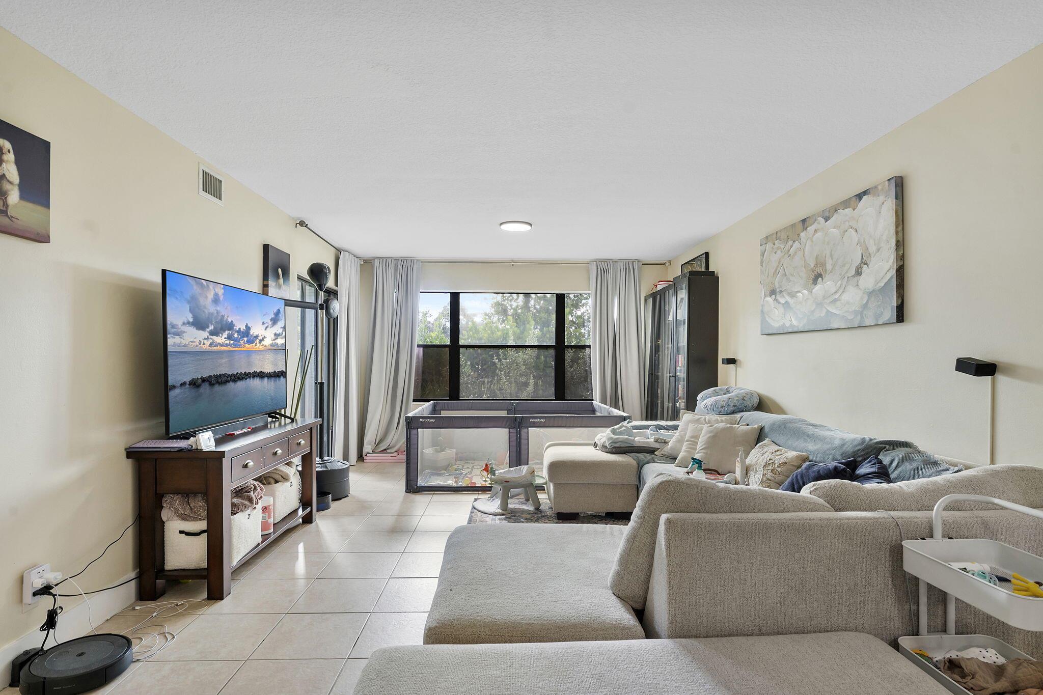 4705 Lucerne Lakes Blvd E 103