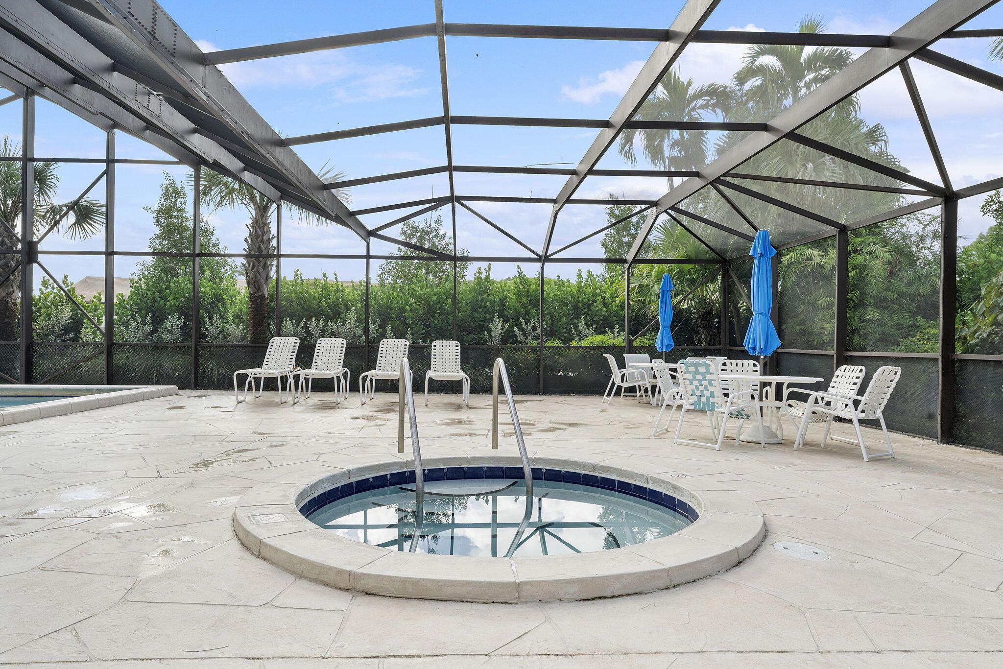 4705 Lucerne Lakes Blvd E 103