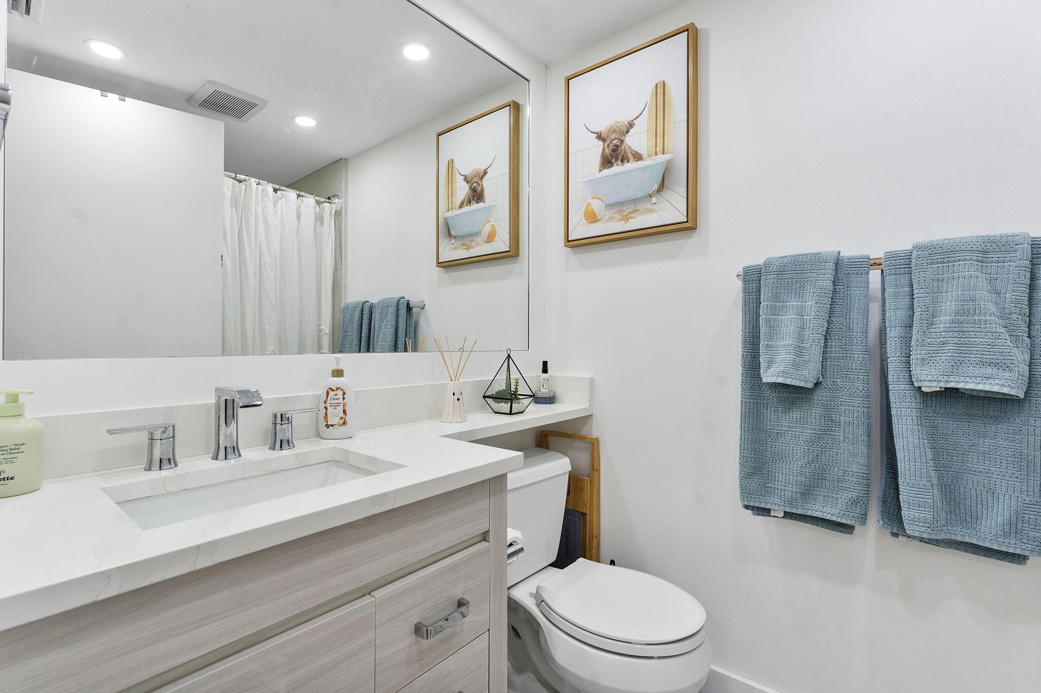 4705 Lucerne Lakes Blvd E 103