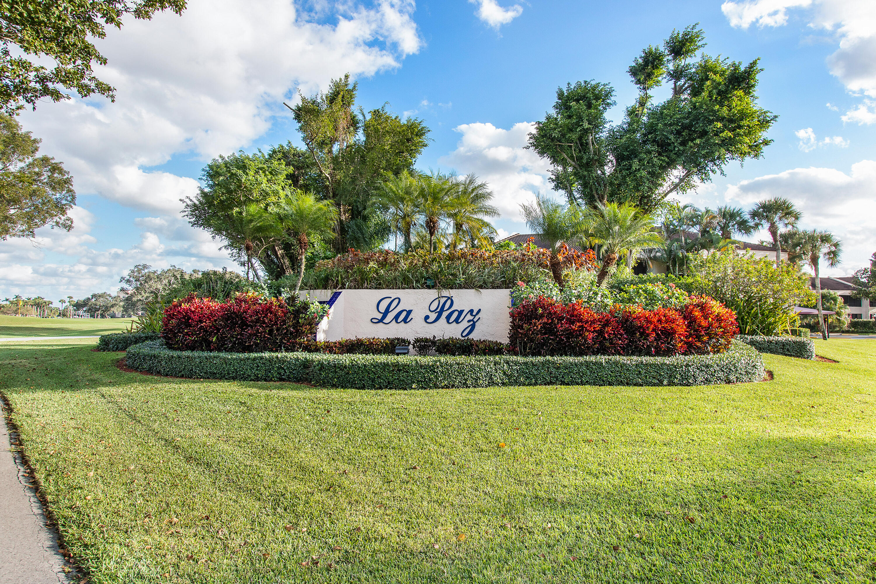 7546 La Paz Boulevard E 404