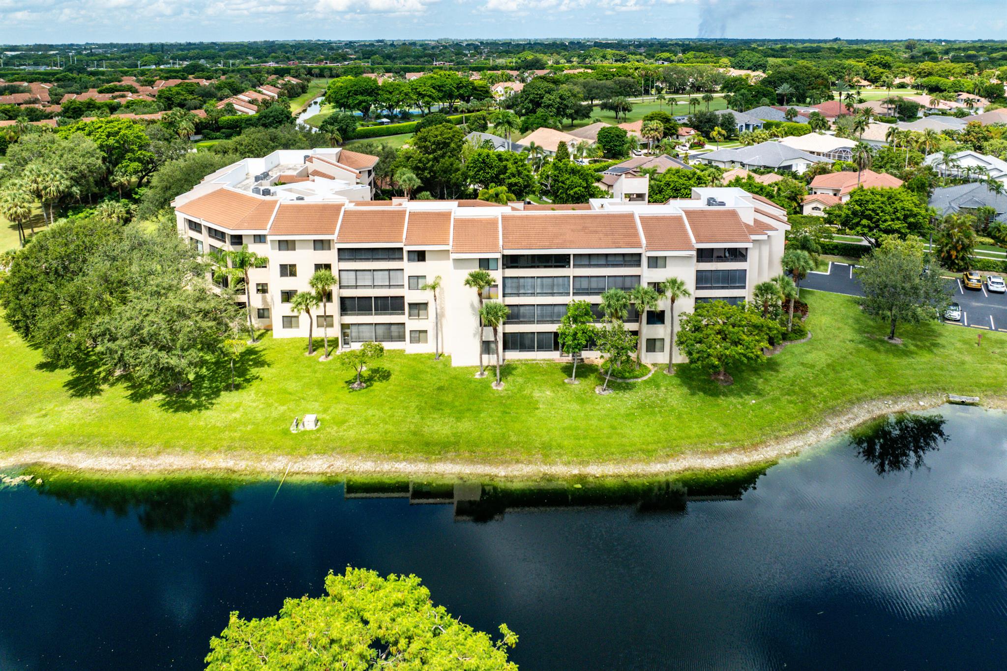 7546 La Paz Boulevard E 404