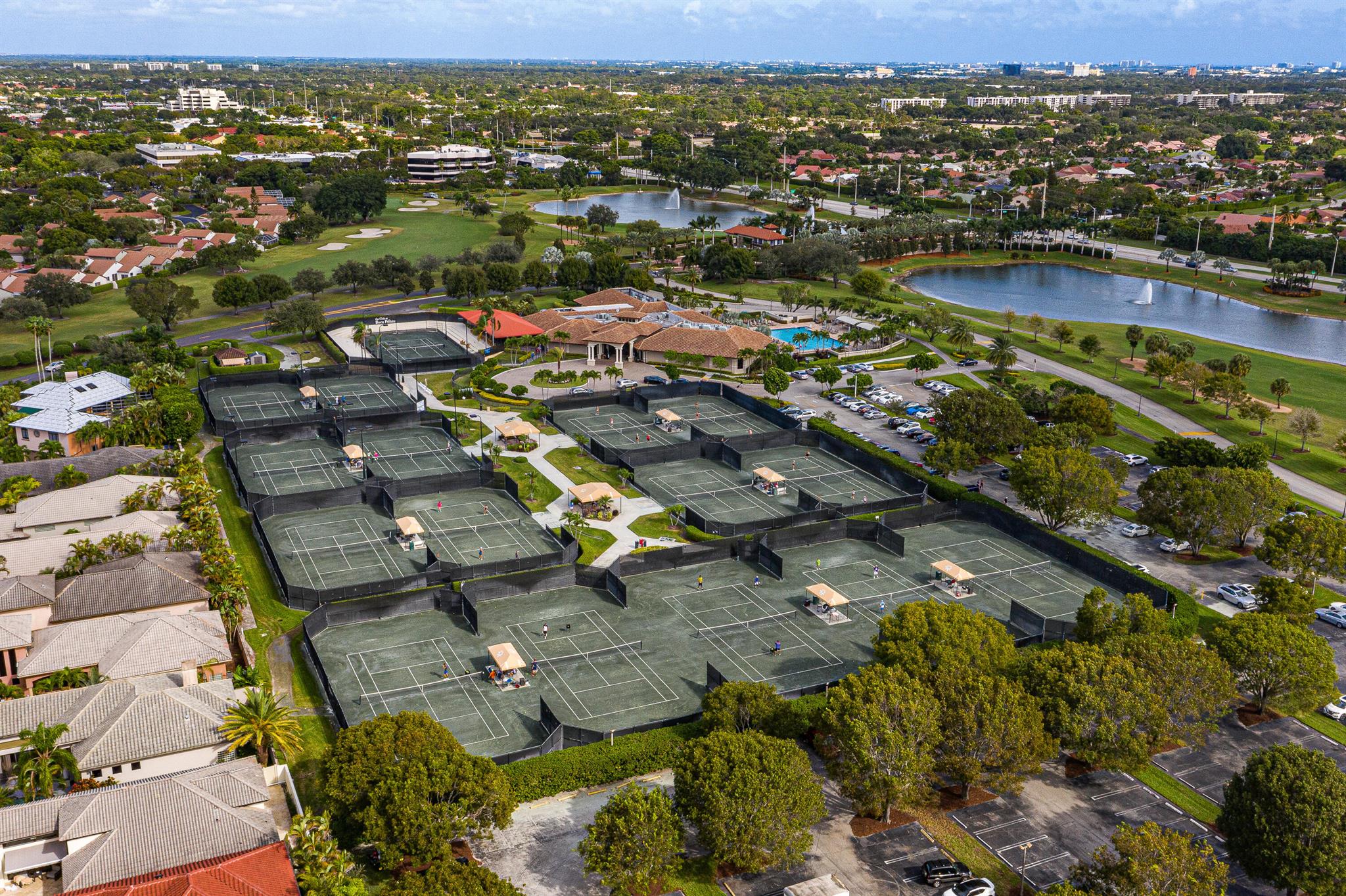 7546 La Paz Boulevard E 404