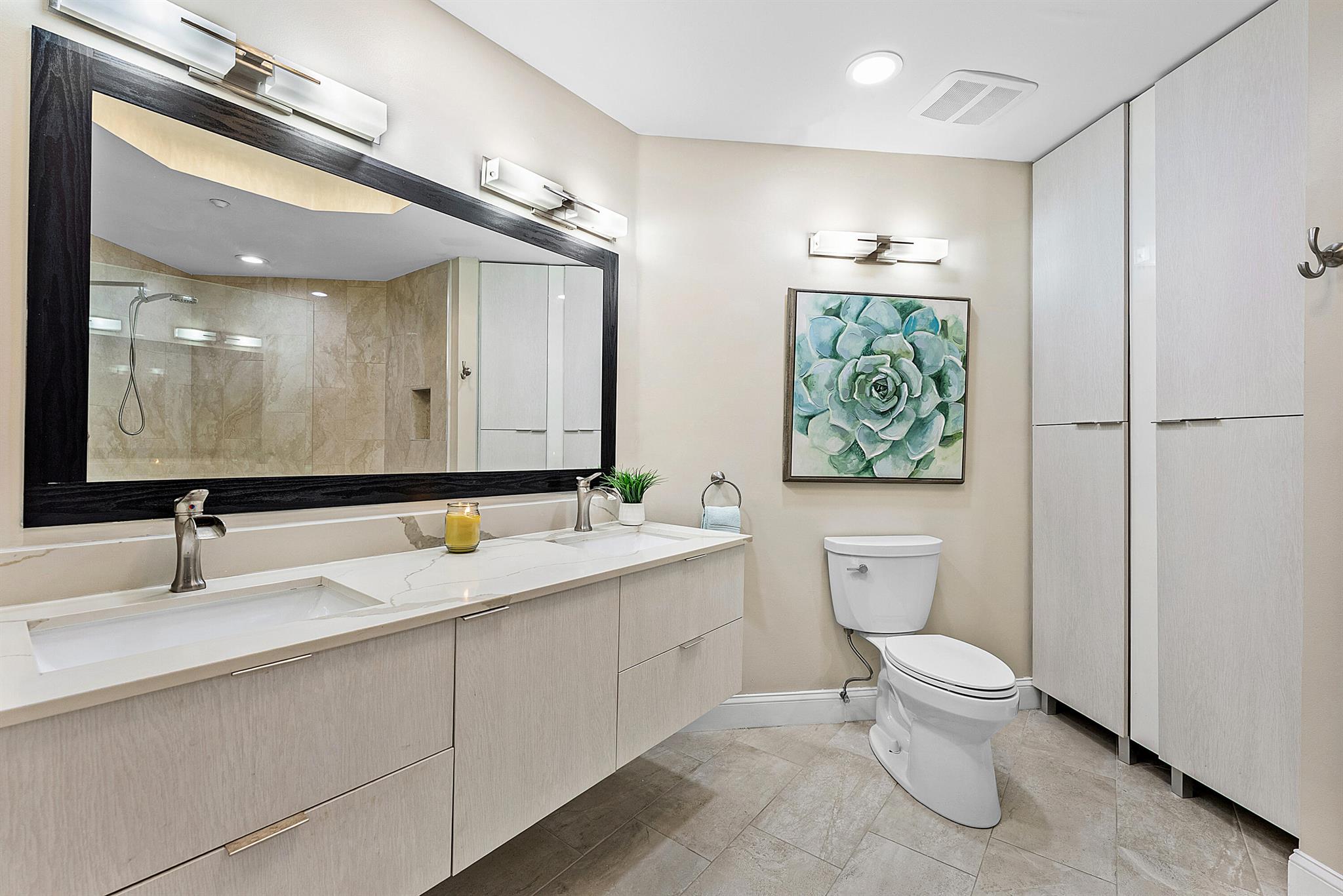 7546 La Paz Boulevard E 404