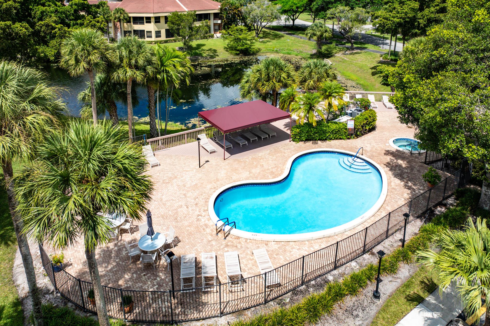 7546 La Paz Boulevard E 404