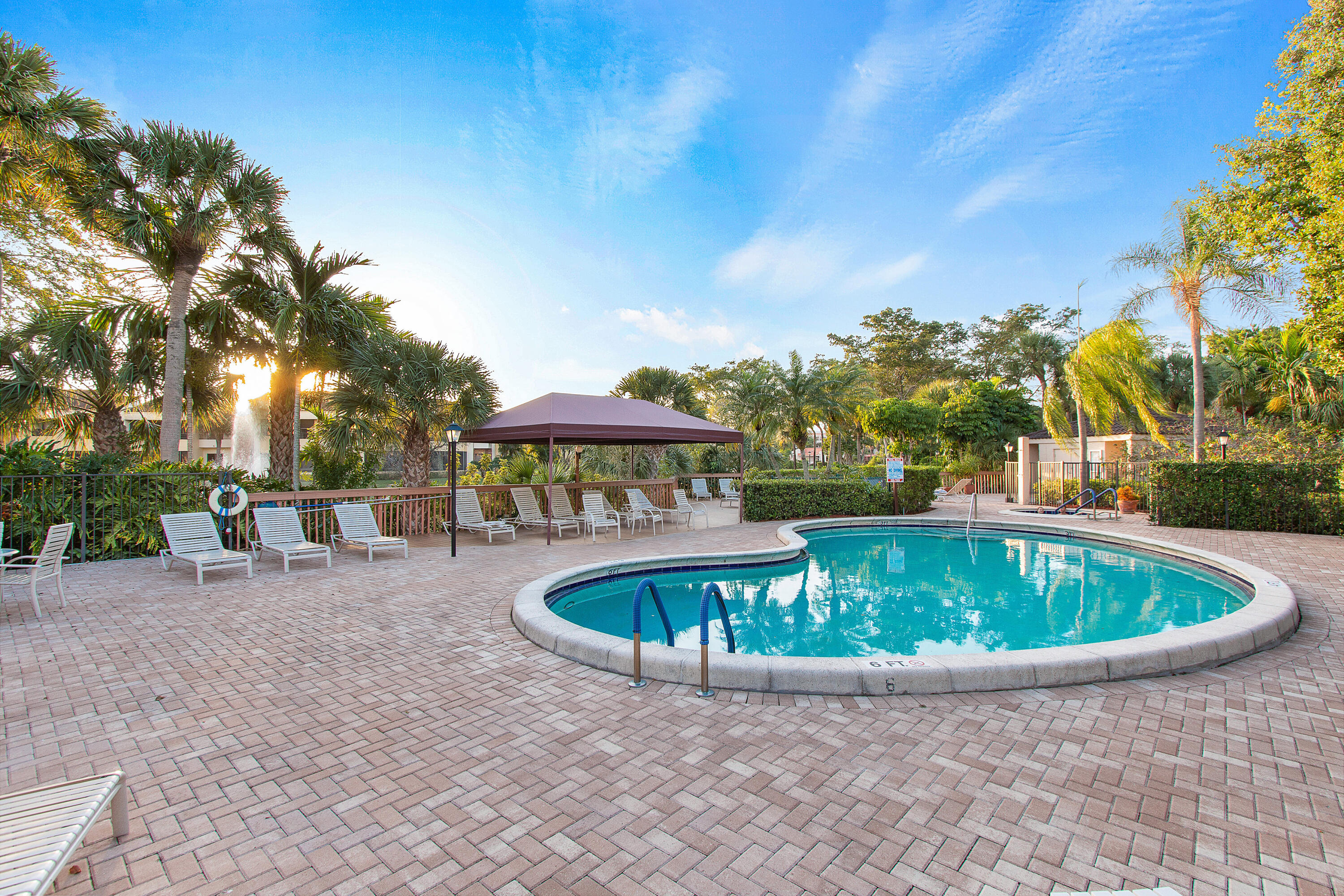 7546 La Paz Boulevard E 404