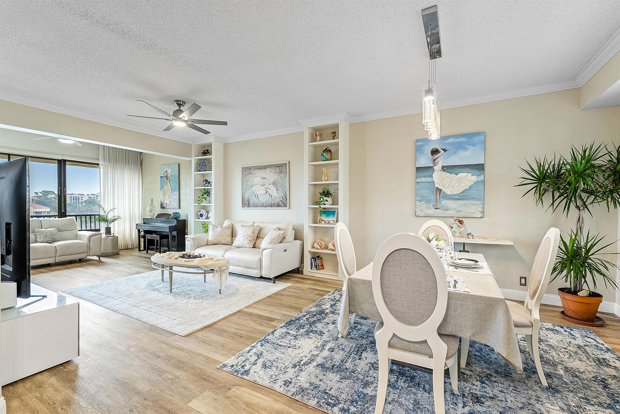 7546 La Paz Boulevard E 404