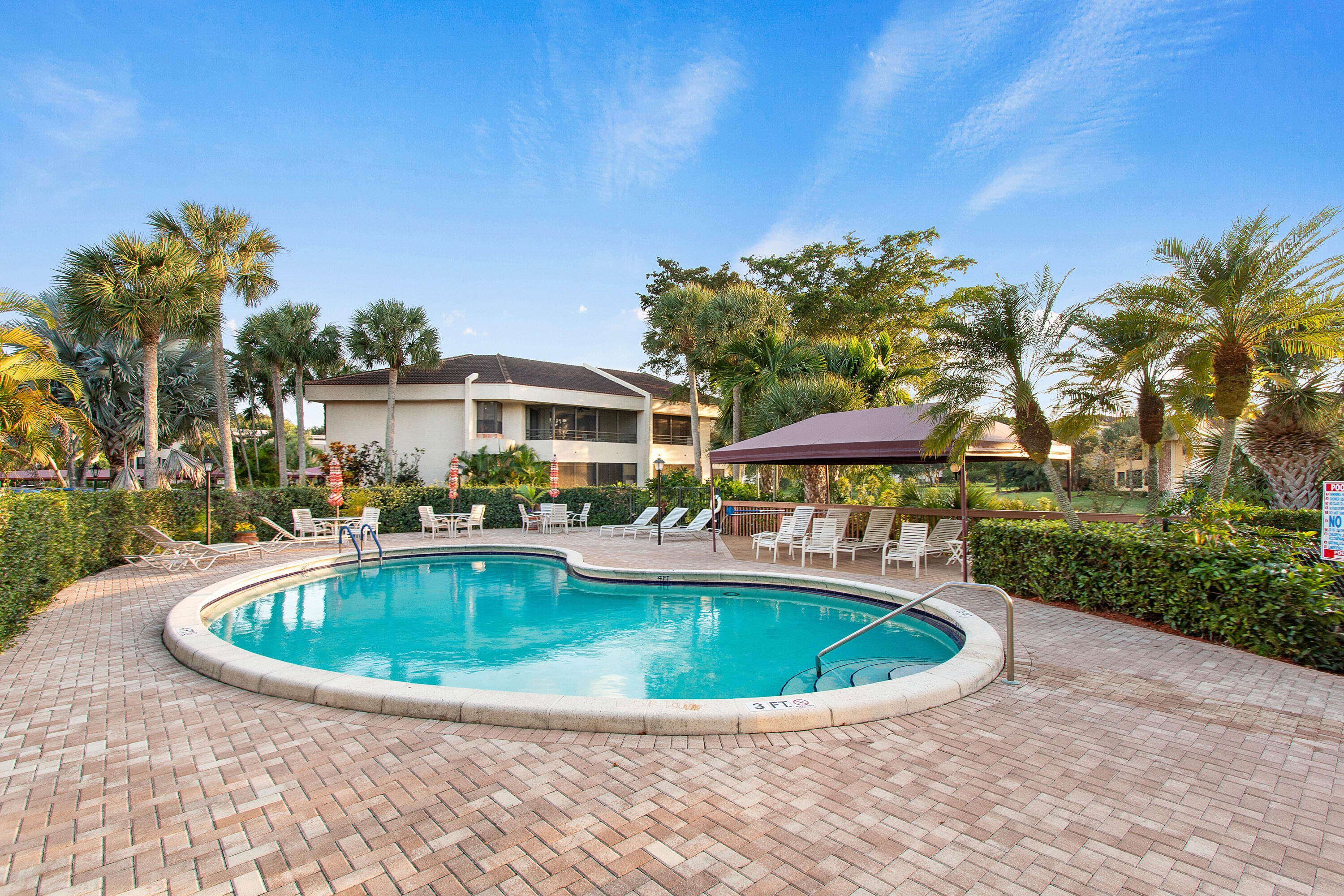 7546 La Paz Boulevard E 404