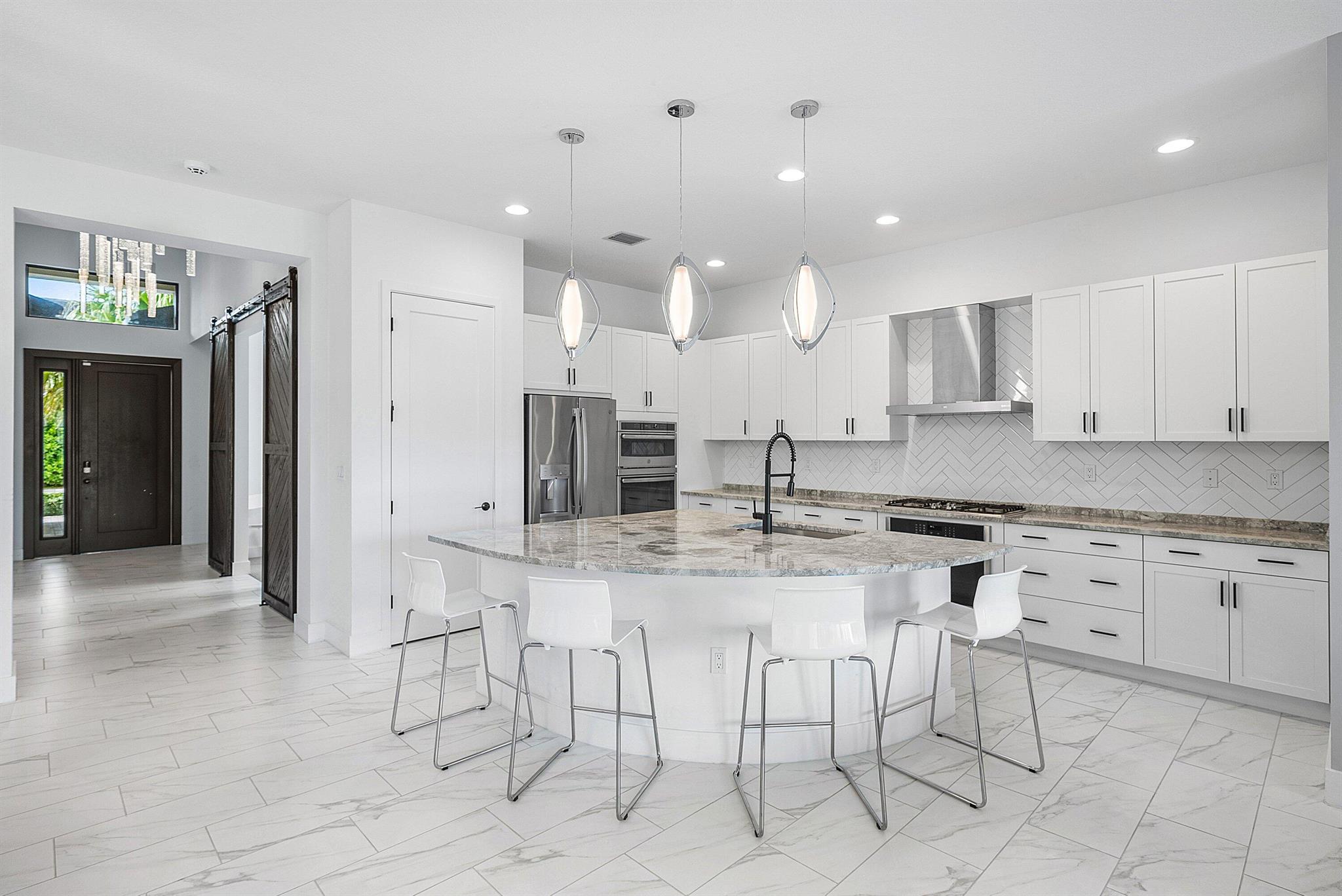 17390 Pagoda Palms Drive