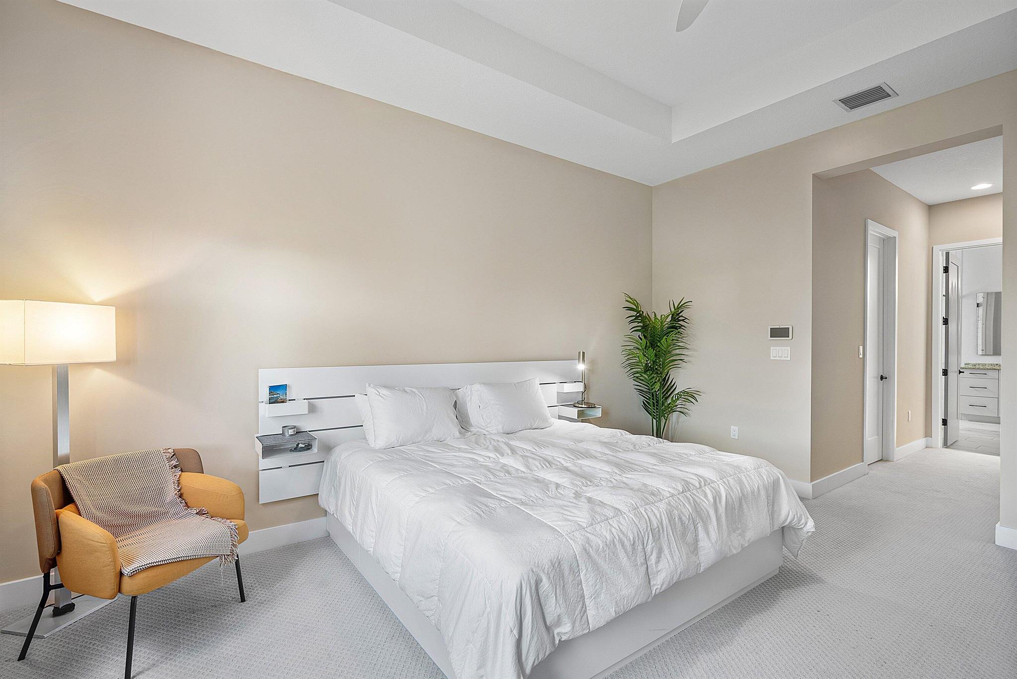 17390 Pagoda Palms Drive