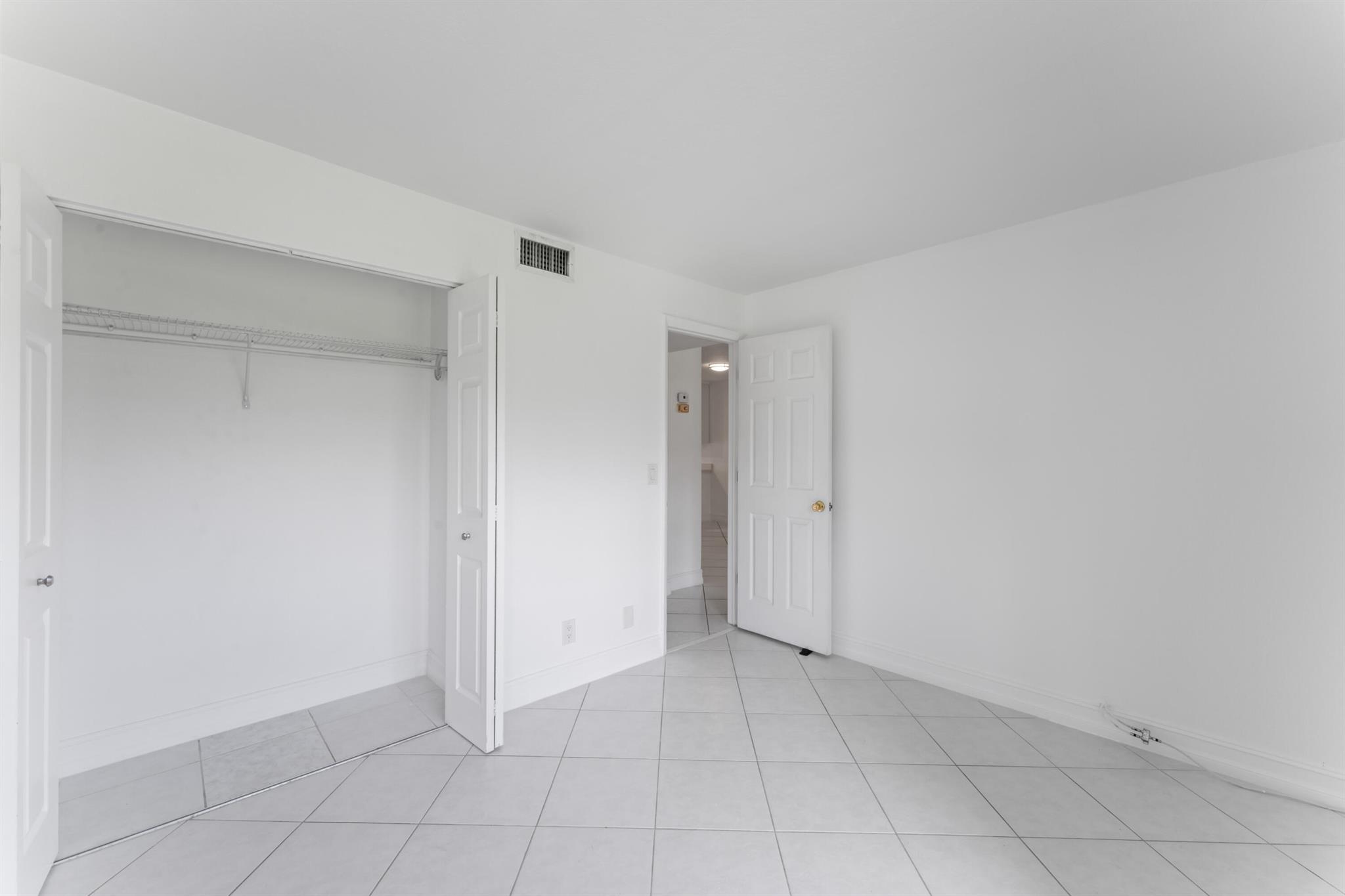 2339 SW 15th Street #27