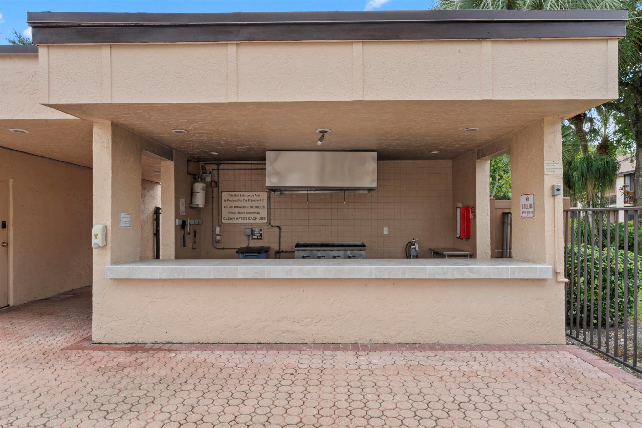 2339 SW 15th Street #27