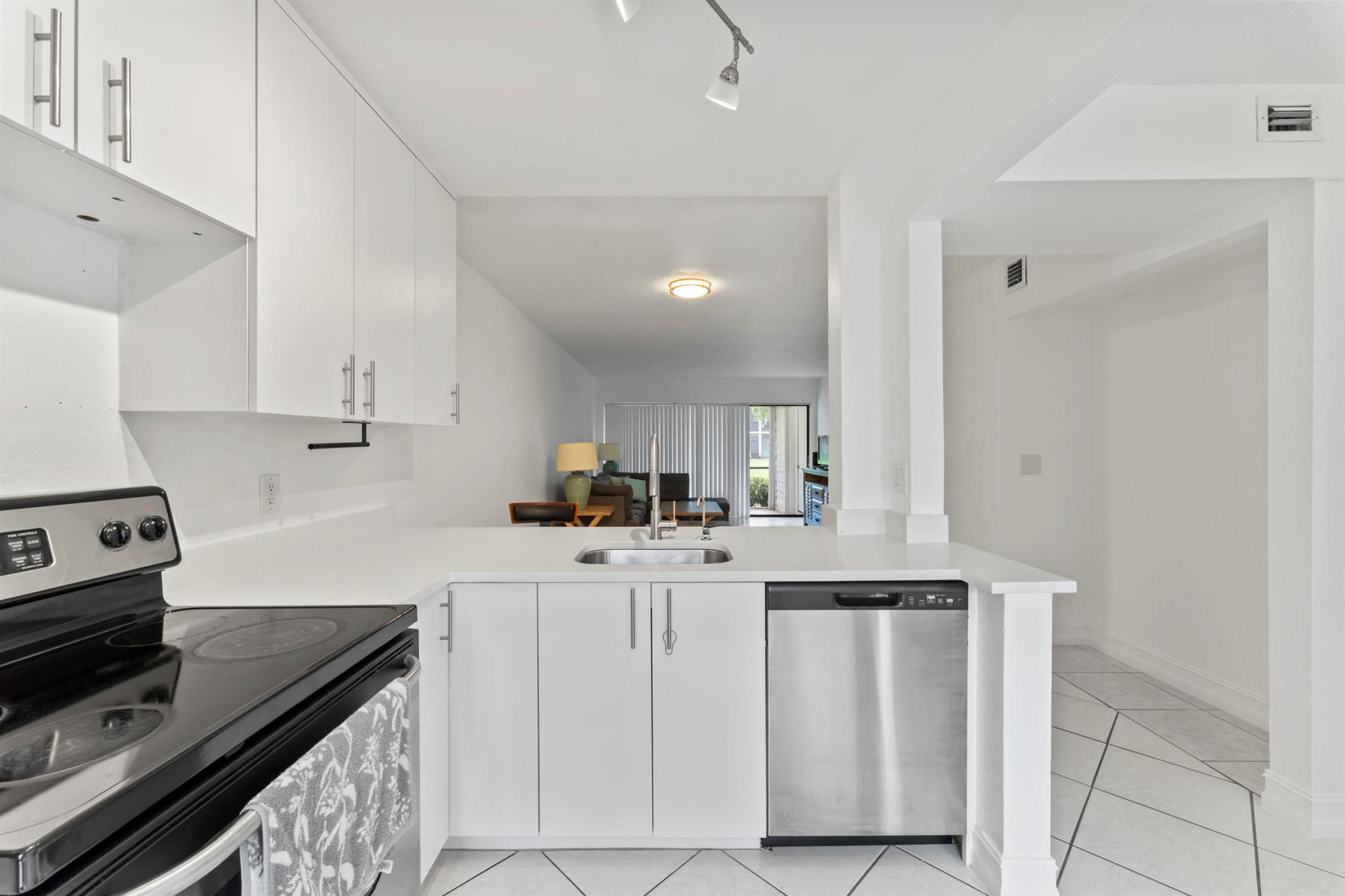 2339 SW 15th Street #27