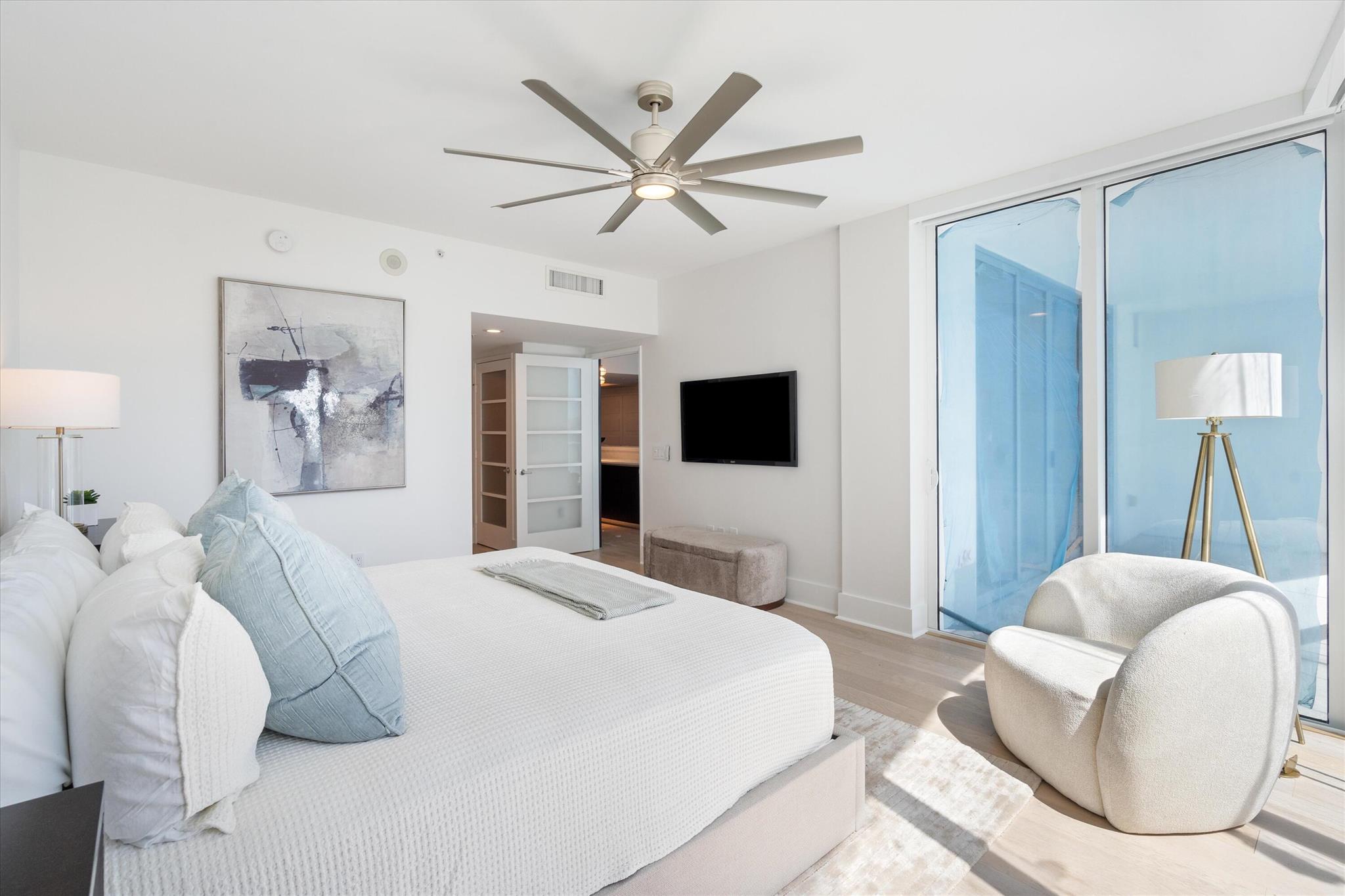 333 Las Olas Way 2406