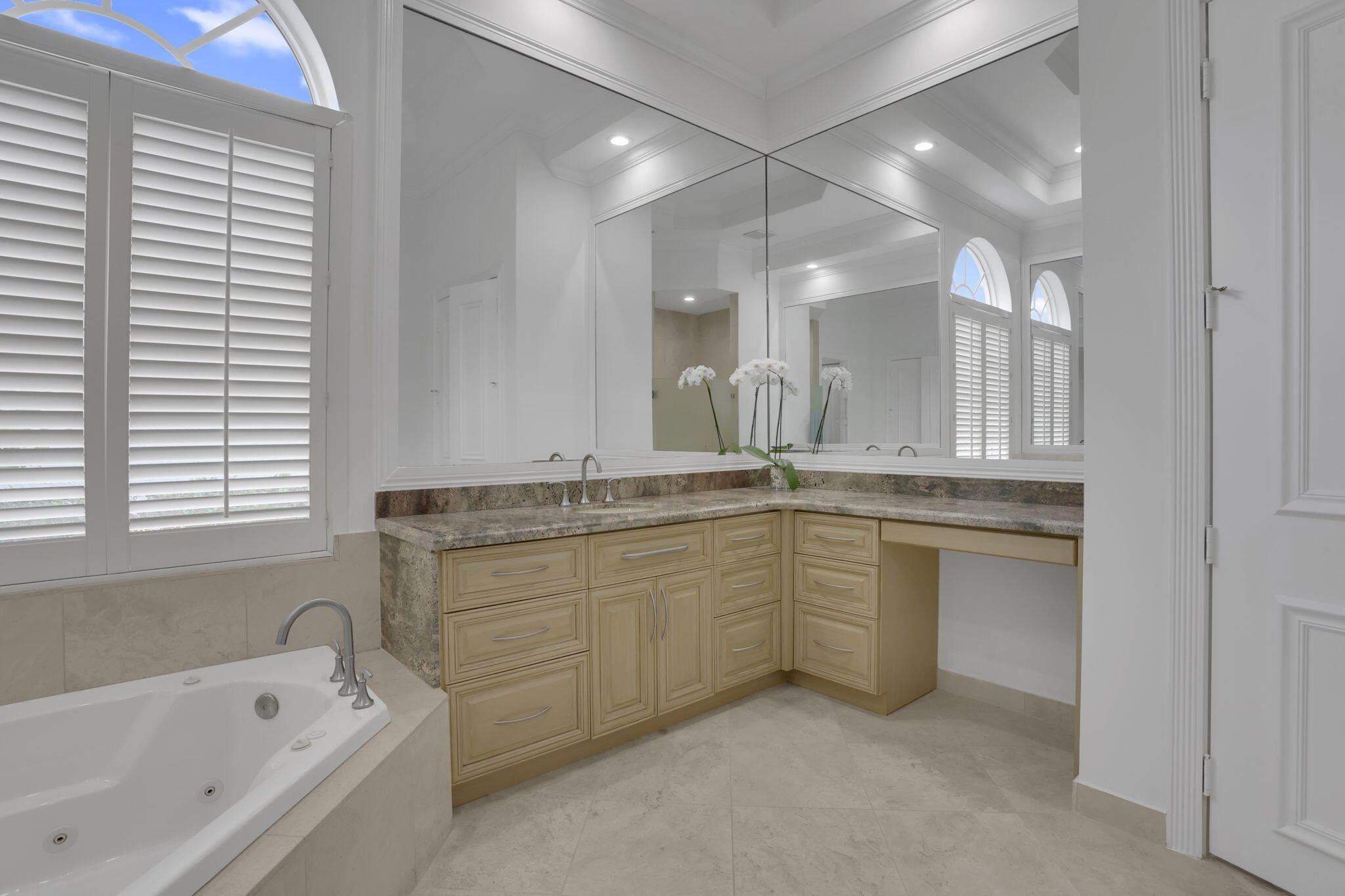 6605 Grande Orchid Way