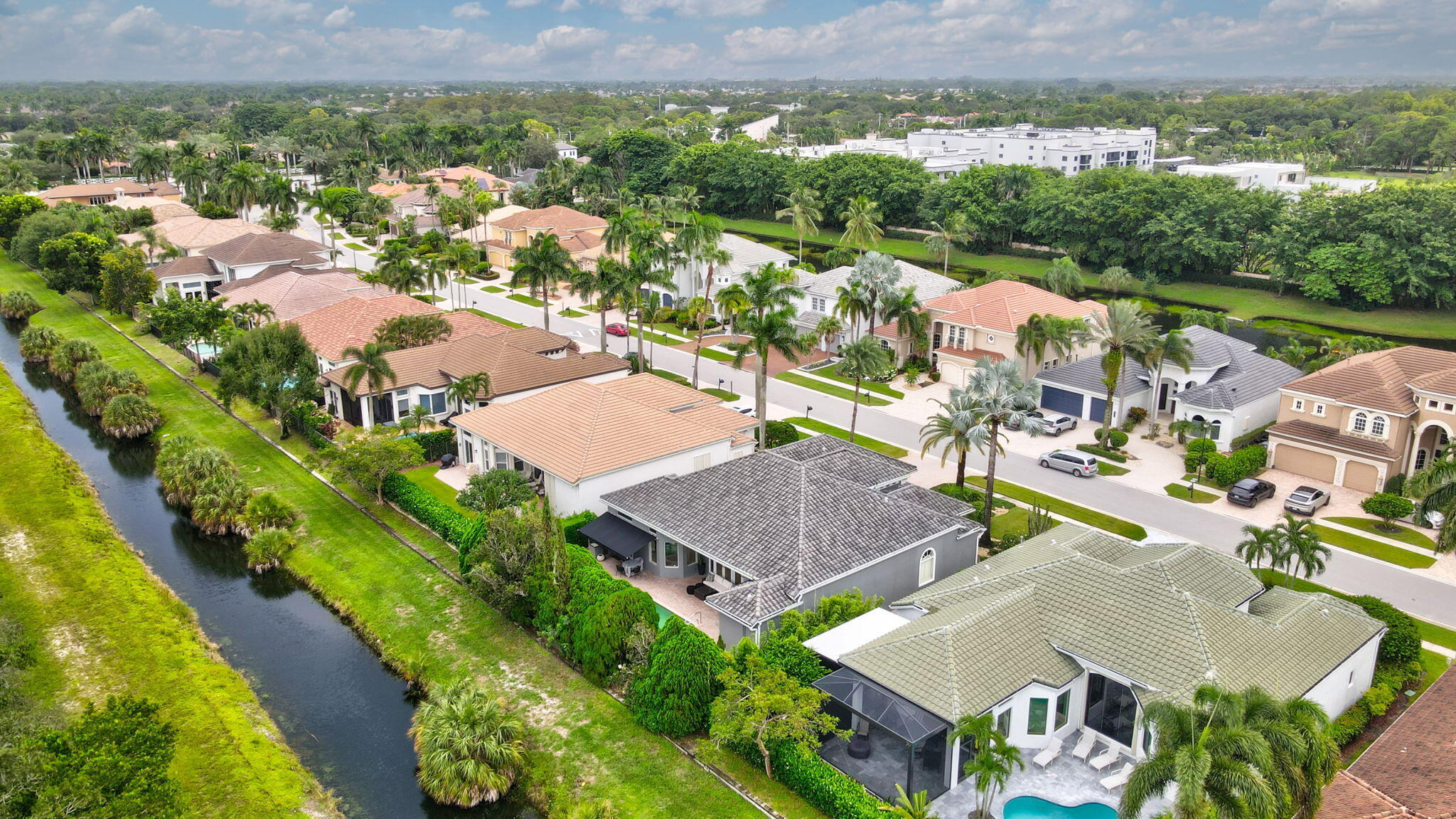 6605 Grande Orchid Way