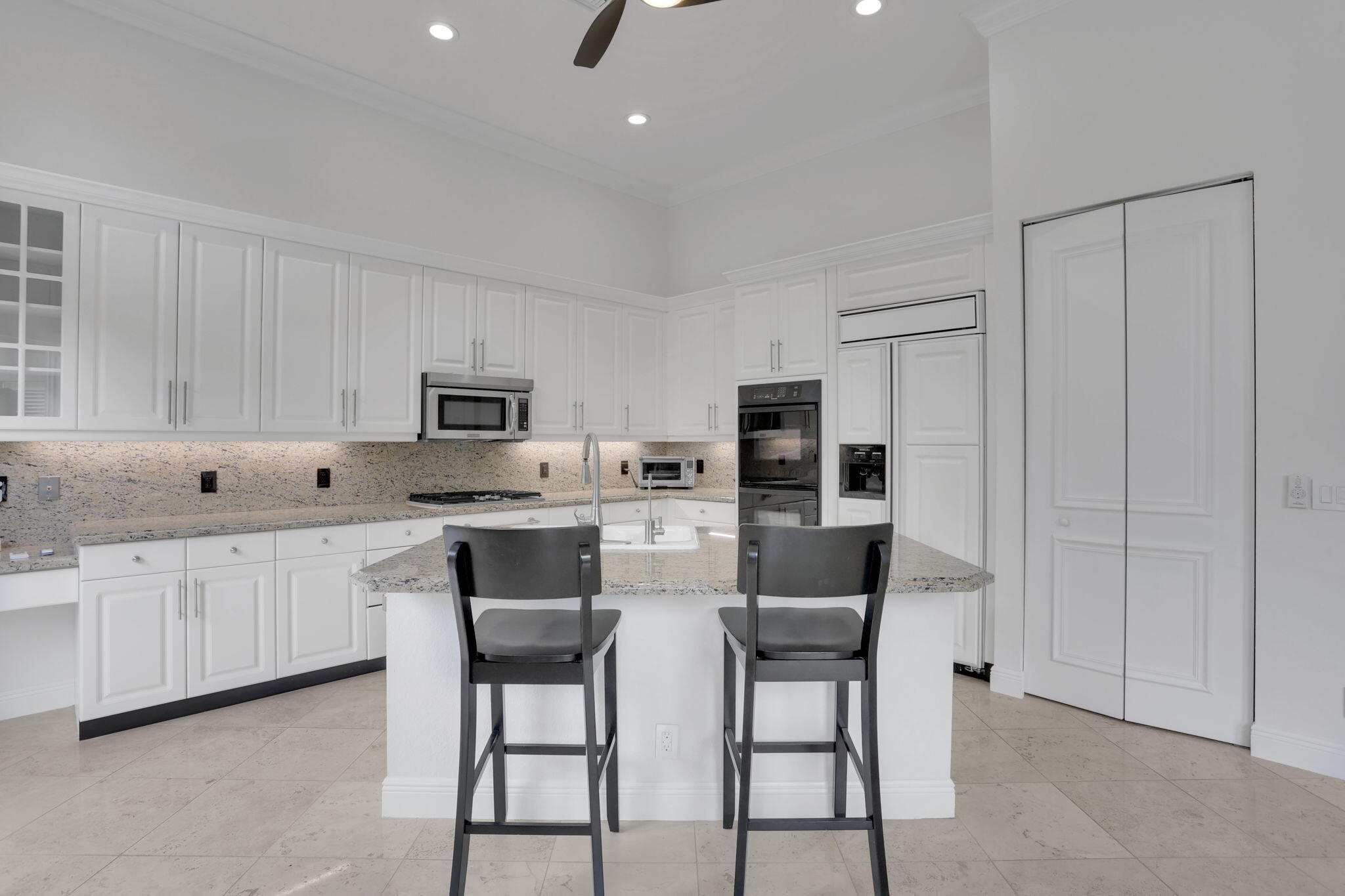 6605 Grande Orchid Way