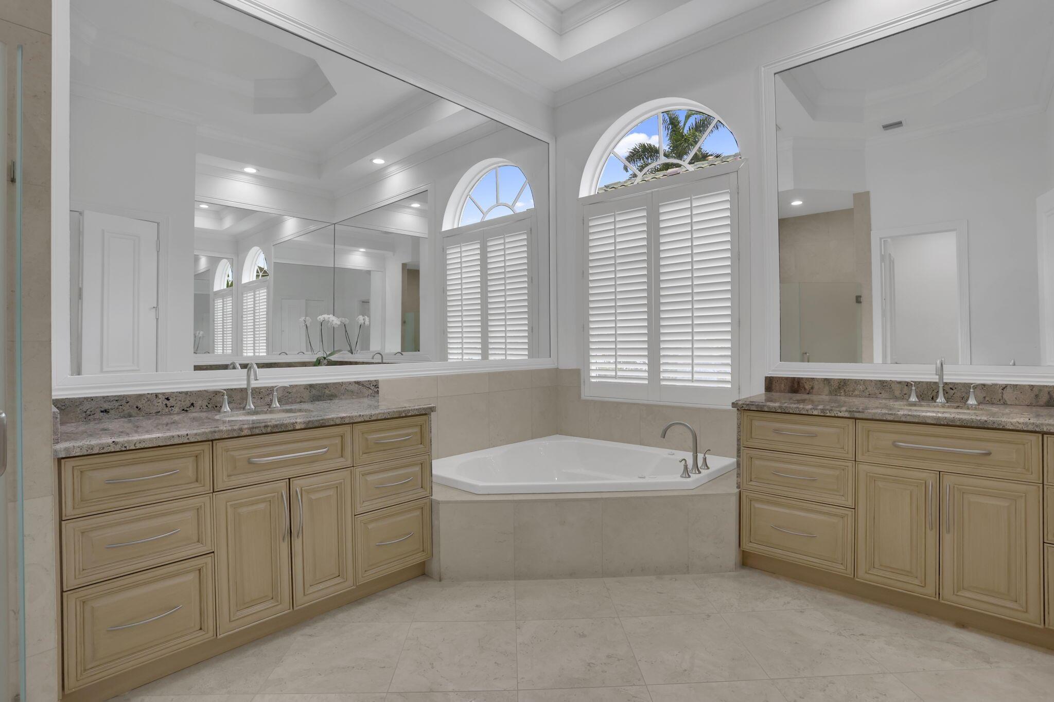 6605 Grande Orchid Way