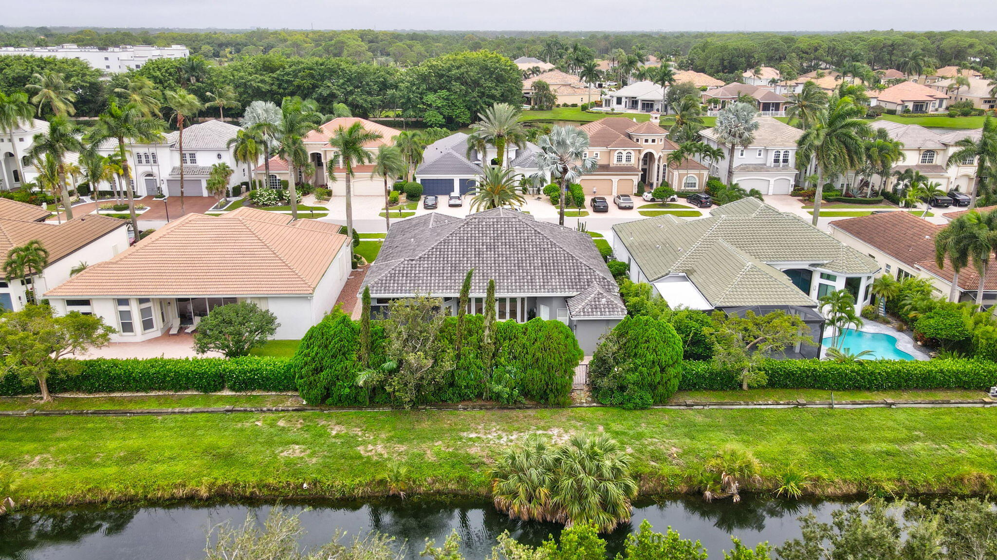 6605 Grande Orchid Way