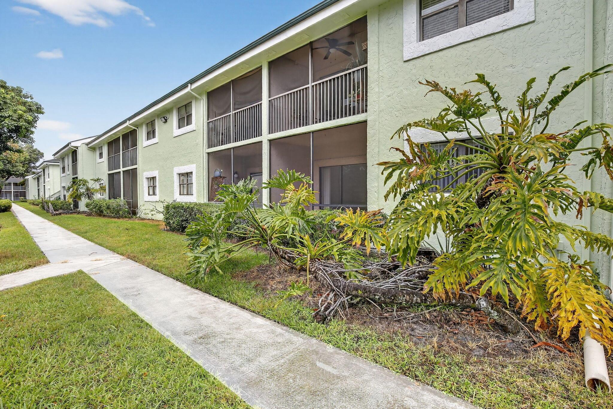 8789 NW 39 Street 8789