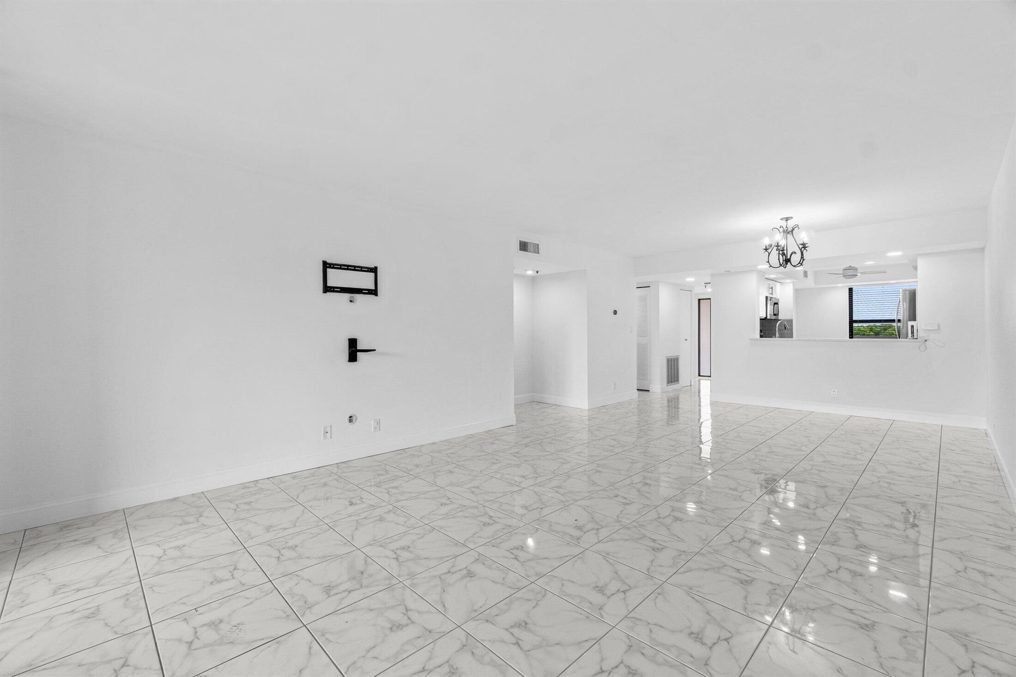 6562 Boca Del Mar Drive 527