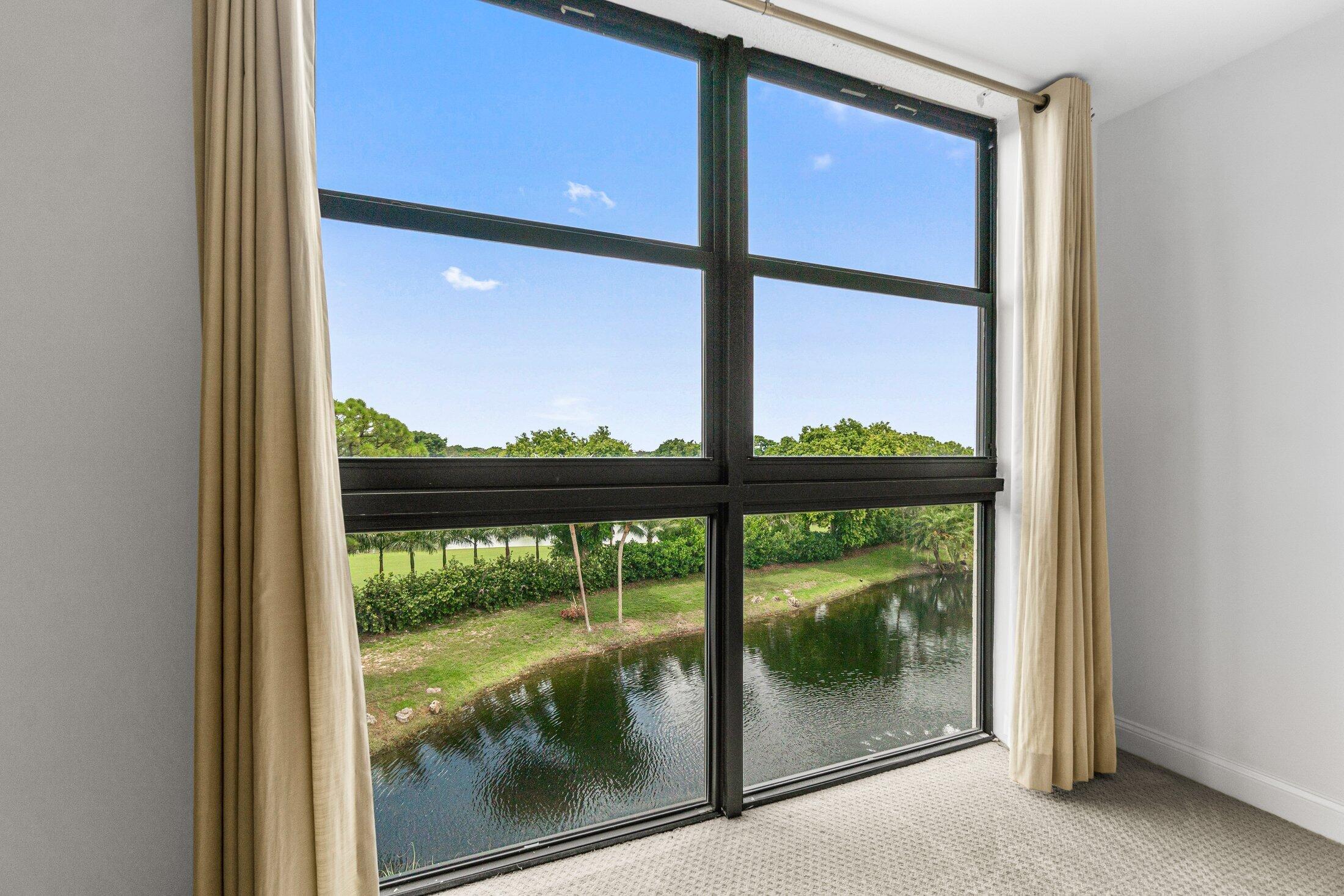 6562 Boca Del Mar Drive 527