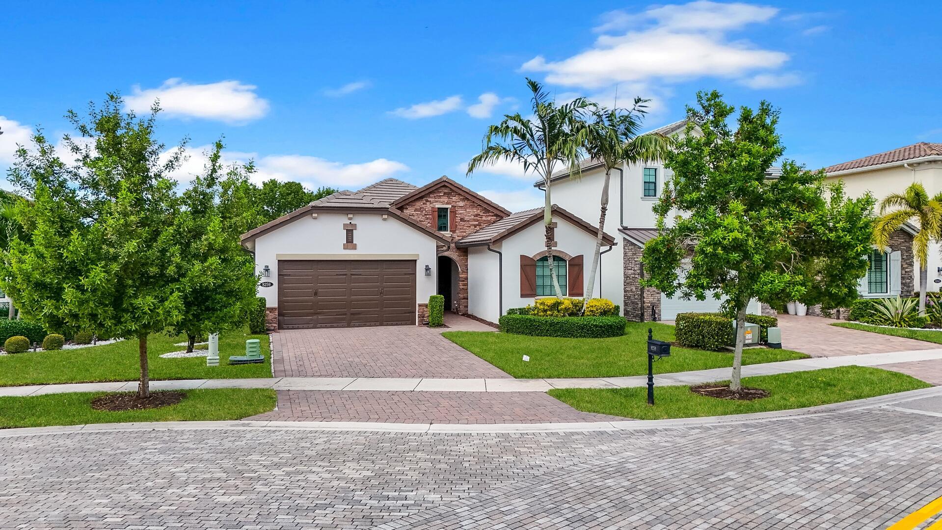 8259 Grand Prix Lane