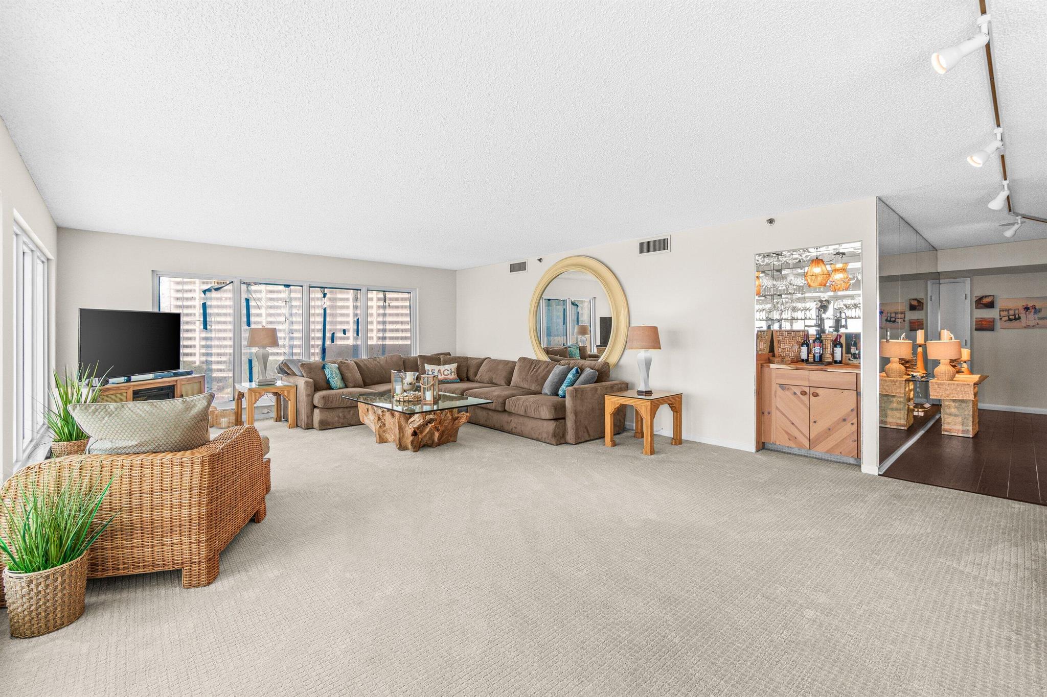 4301 N Ocean Boulevard 708