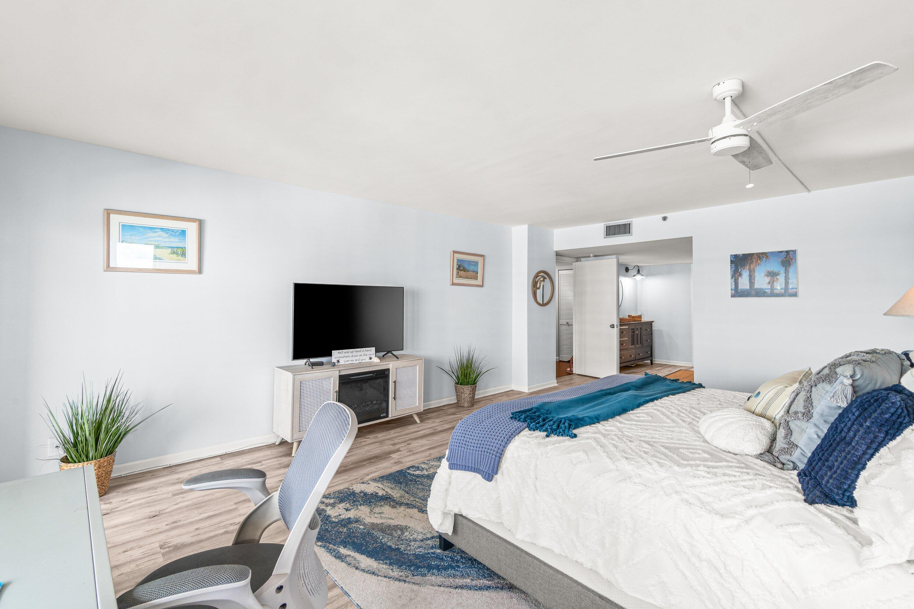 4301 N Ocean Boulevard 708