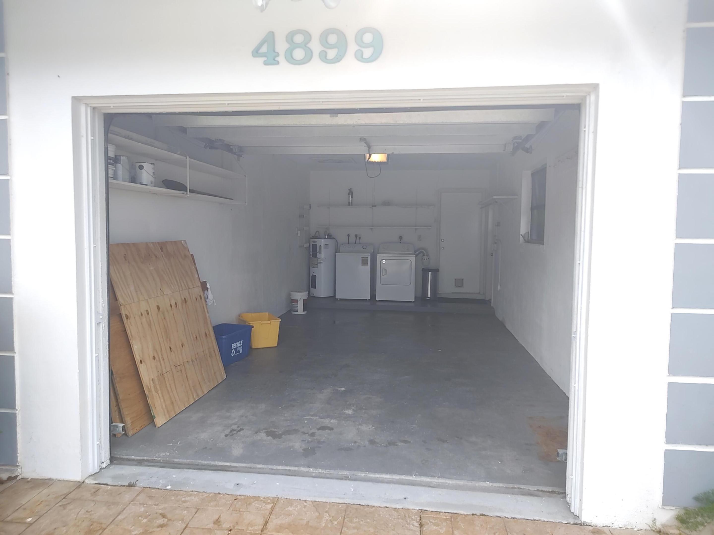 4899 NW 5th Avenue