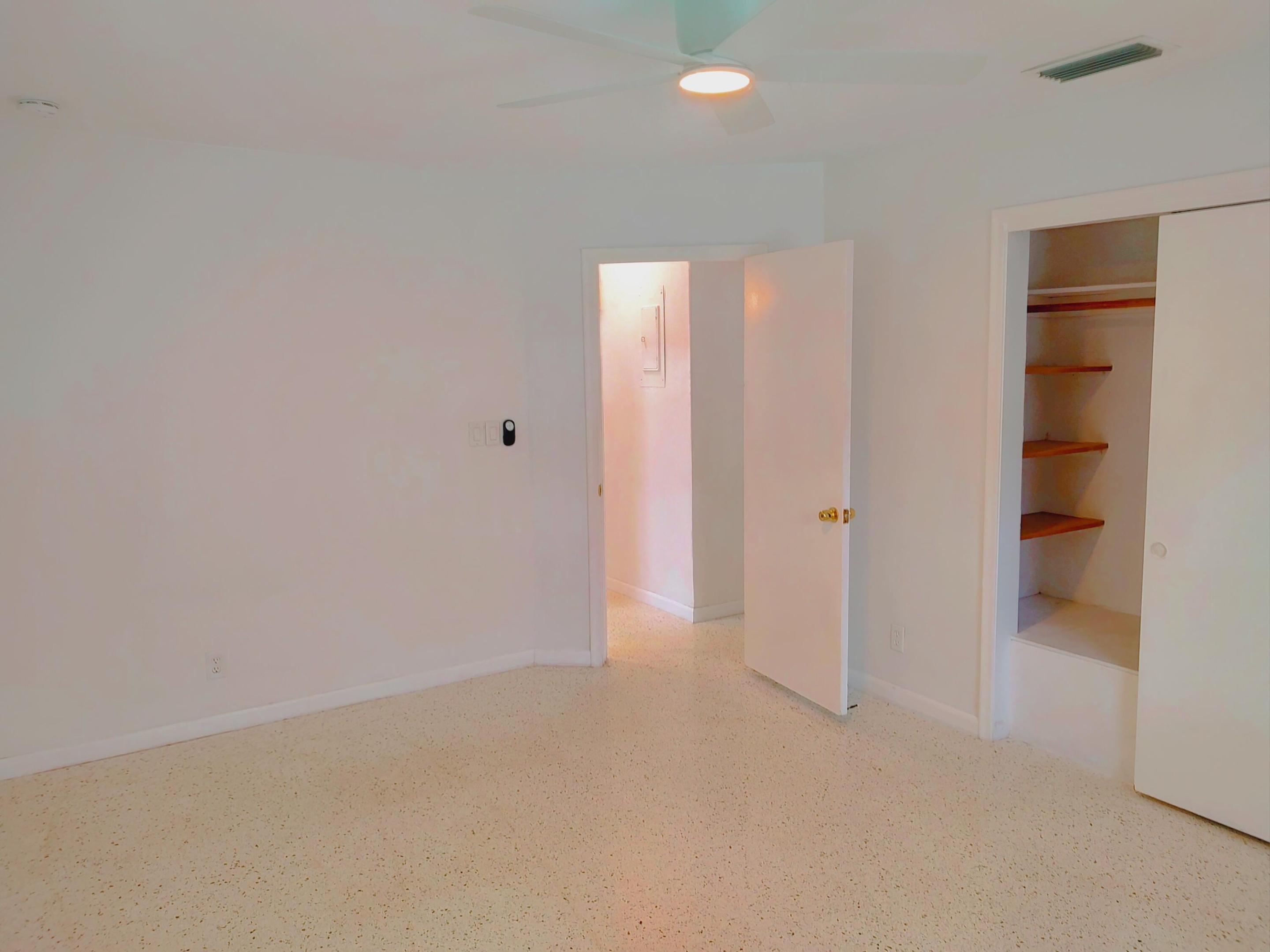 4899 NW 5th Avenue